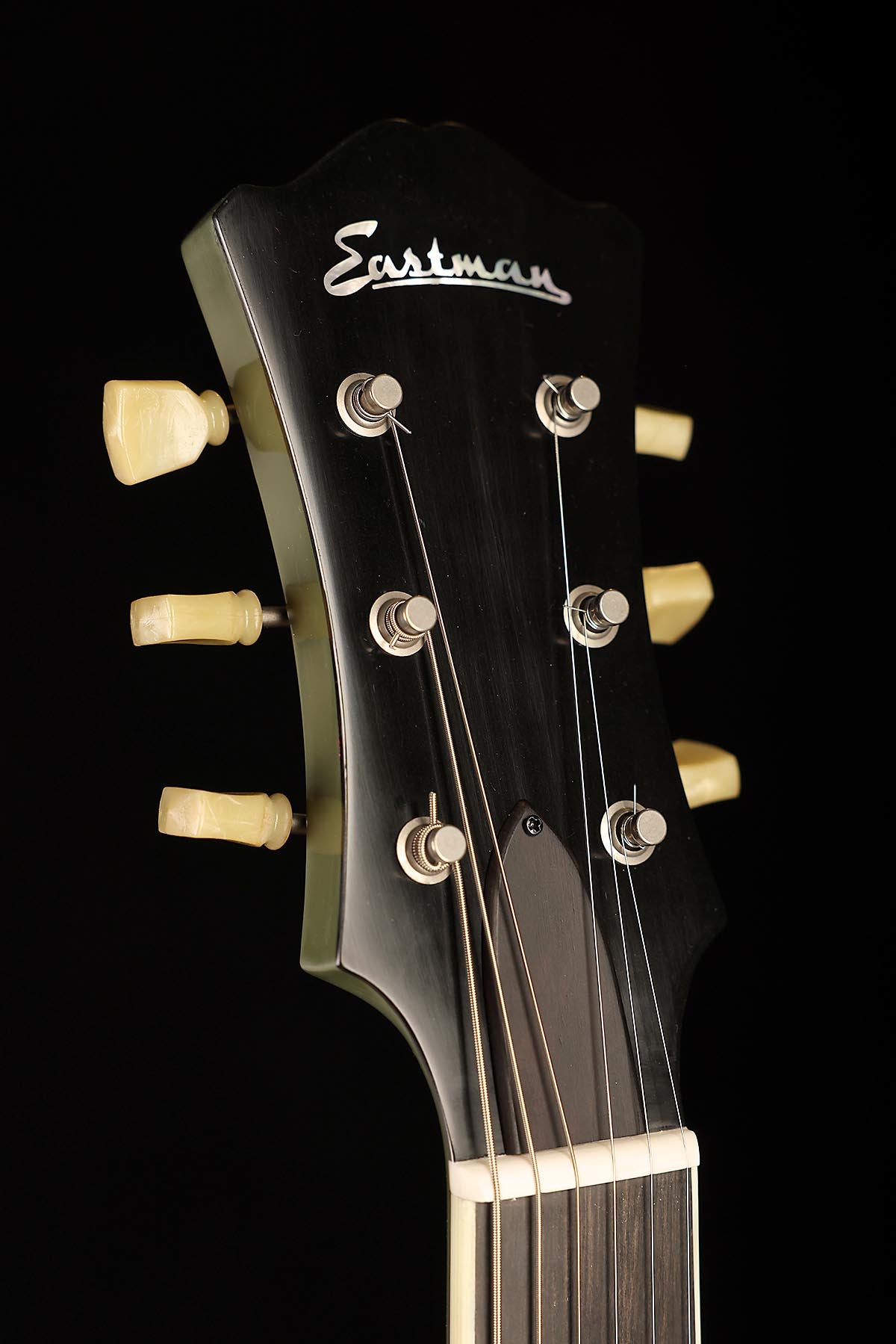 Eastman T64/TV-LTD-OD Olive Drab Limited Edition Electric Guitar