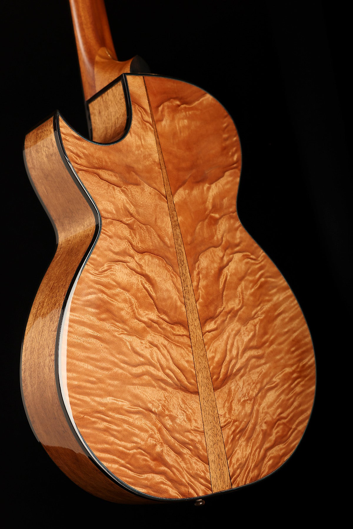 David Worthy Sunbeam 'Sitka Spruce / Quilted Queensland Maple' Preowned 2008