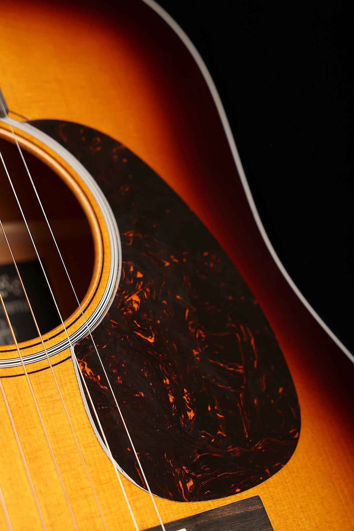 Martin Custom Artist D-18 Molly Tuttle Signature Acoustic Guitar