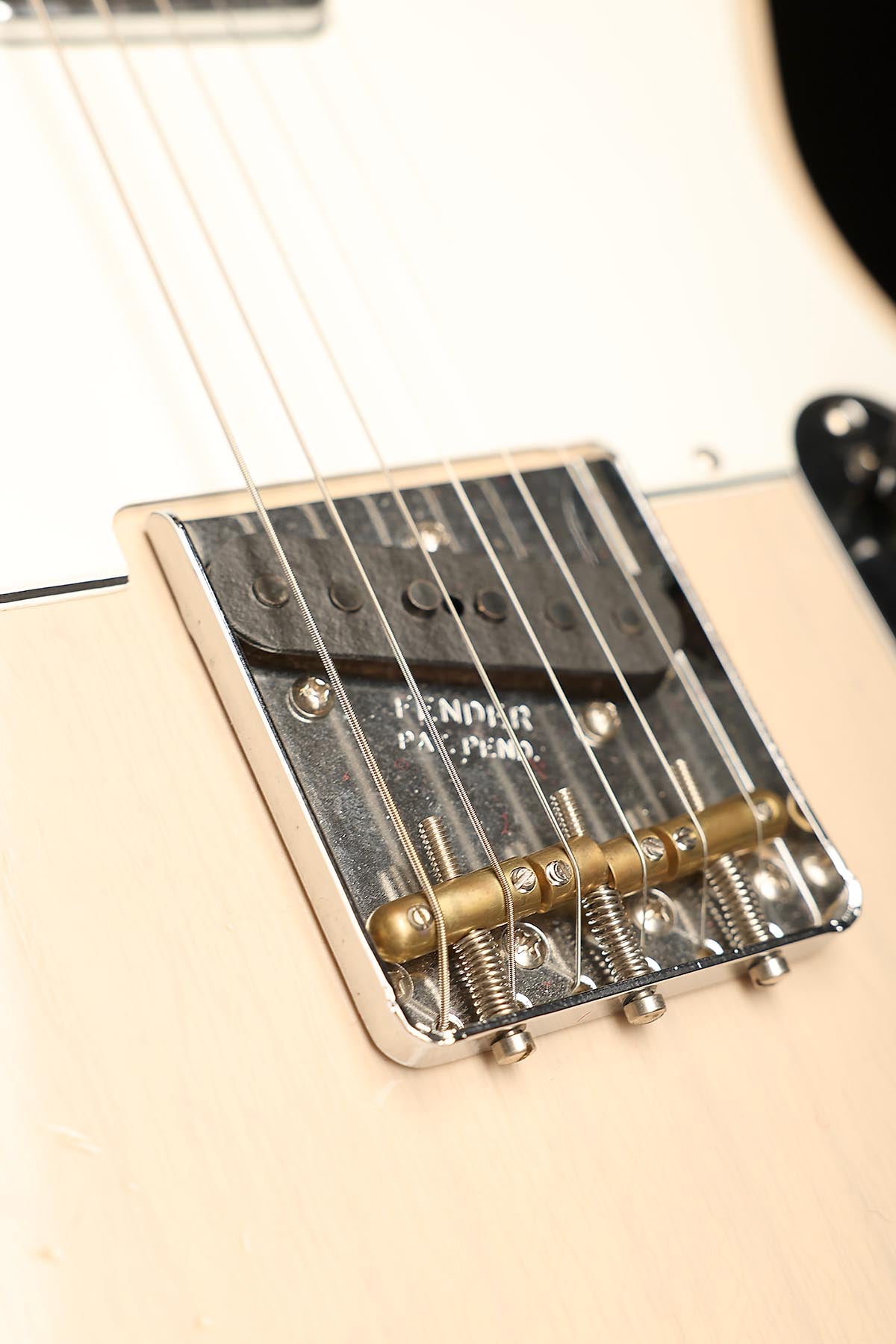 Fender Custom Shop 30th Anniversary Journeyman Relic ‘Dirty White Blonde’ Telecaster Preowned 2018