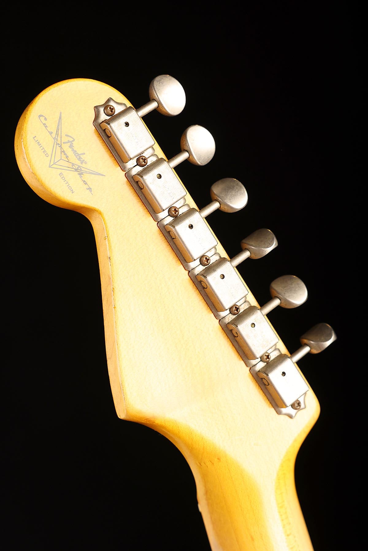 Fender Custom Shop 1955 Limited Edition Relic Stratocaster '2-Tone Sunburst' Preowned 2015
