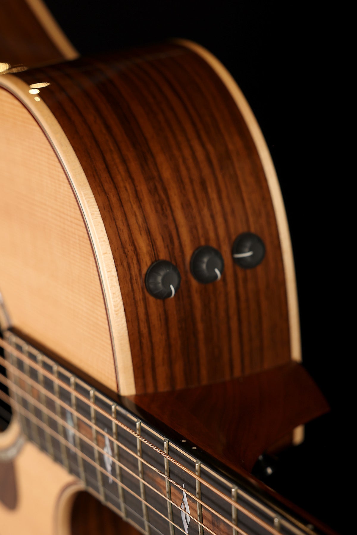 Taylor 814ce V-Class Preowned 2020