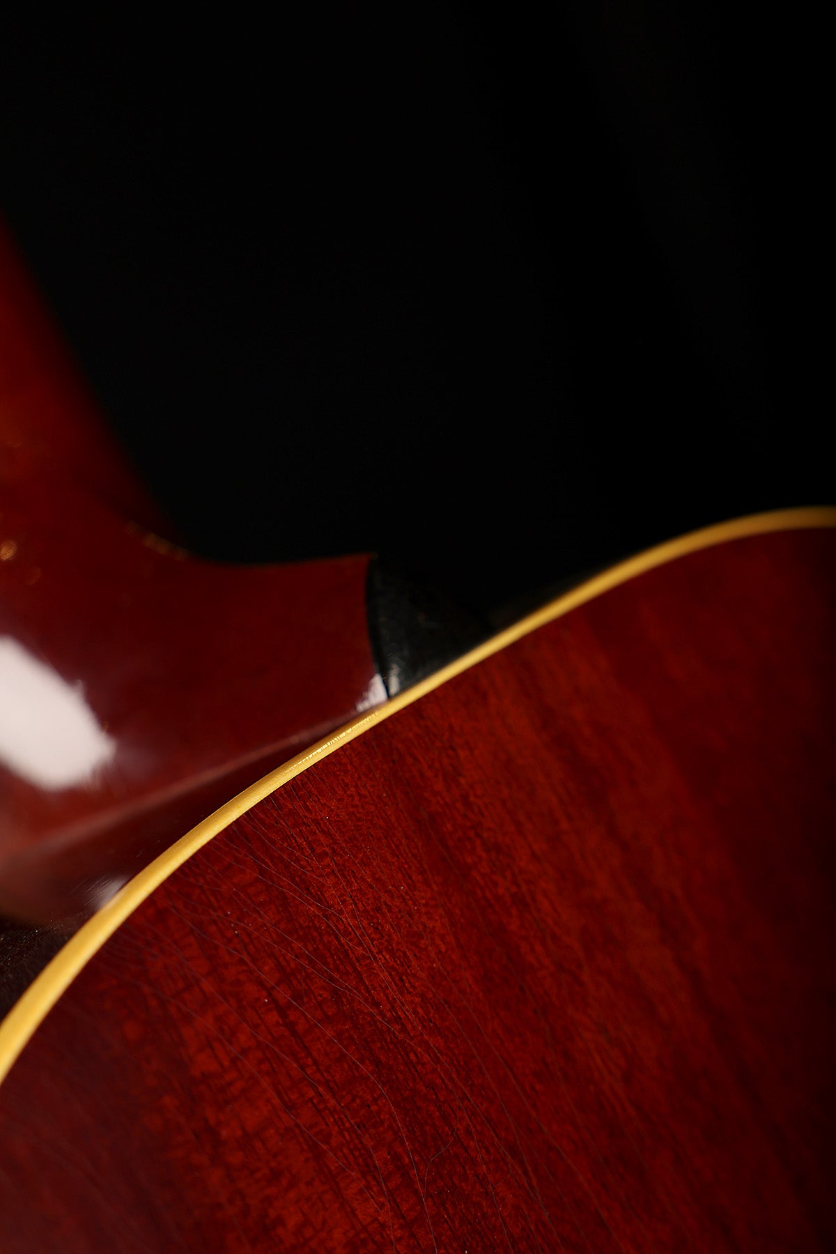 Atkin The Nineteen Slope Shoulder Acoustic Guitar