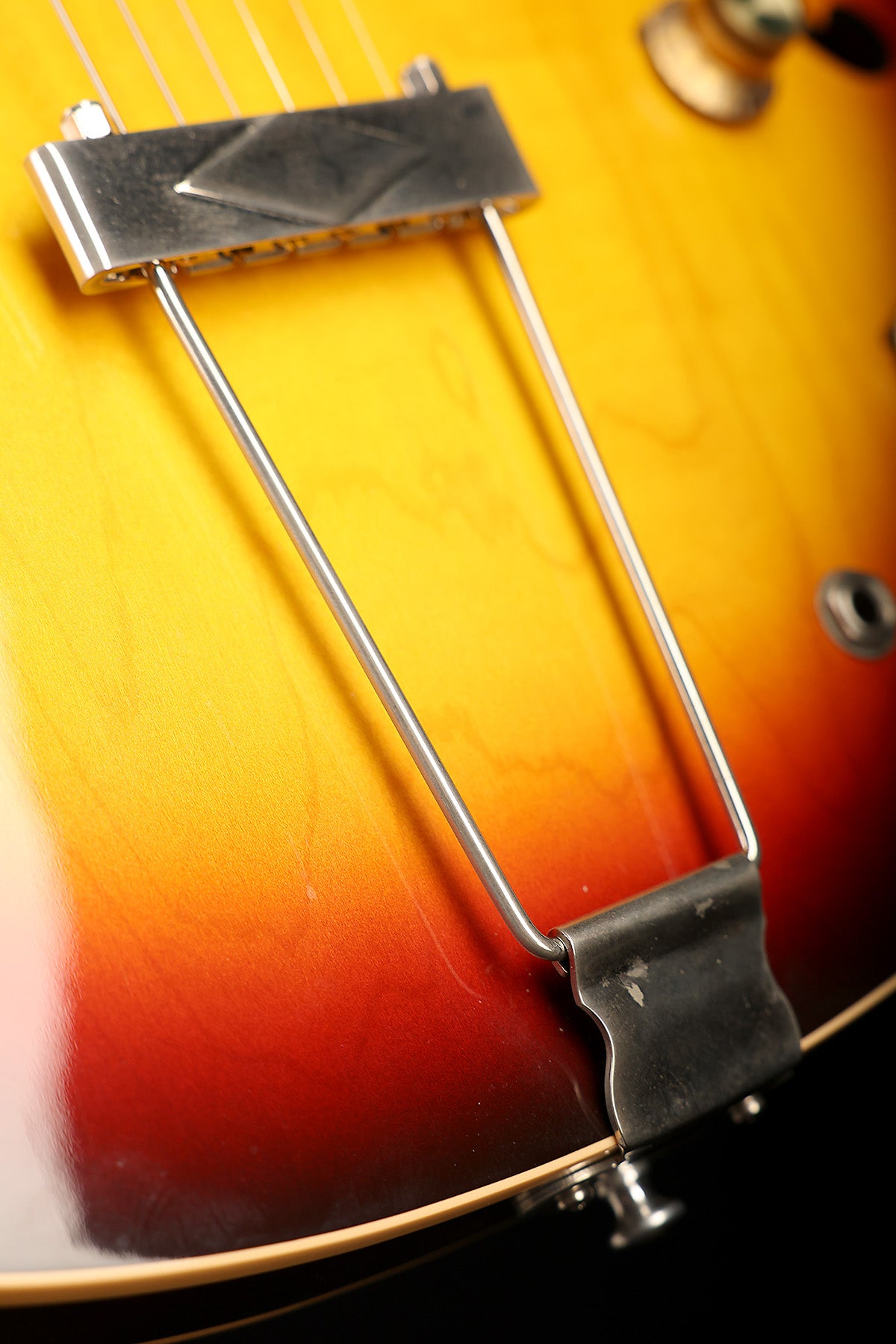 Gibson ES-330 'Tobacco Sunburst' Preowned 2018