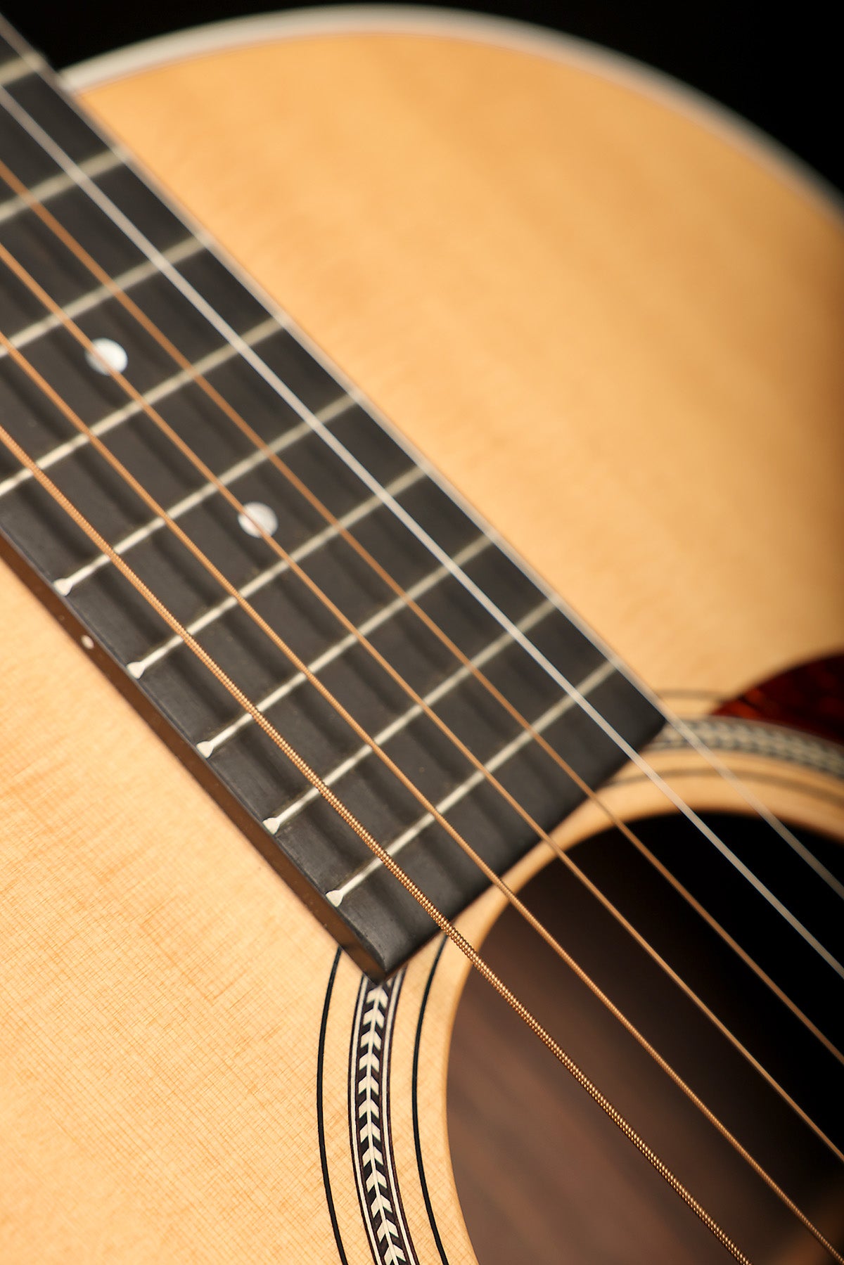 Martin 00 Custom 'Sitka Spruce / Indian Rosewood' Preowned 2012