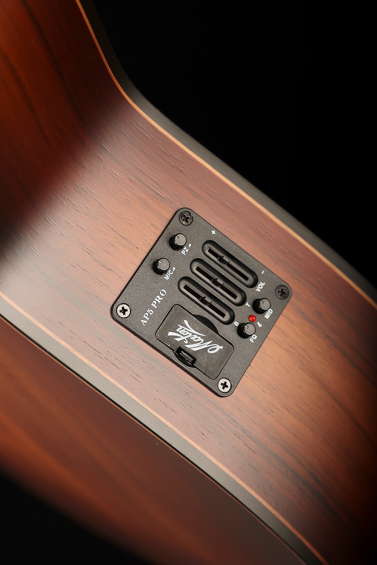 Maton EBW808 Blackwood Custom 'Wine Burst' Acoustic Electric Guitar