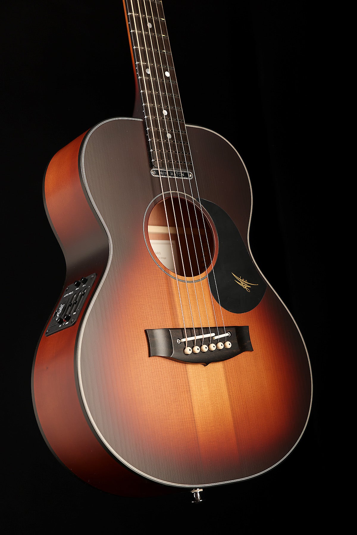 Maton Redwood Series RM-6 Custom Mini Maton 'Tobacco Sunburst' Acoustic Electric Guitar