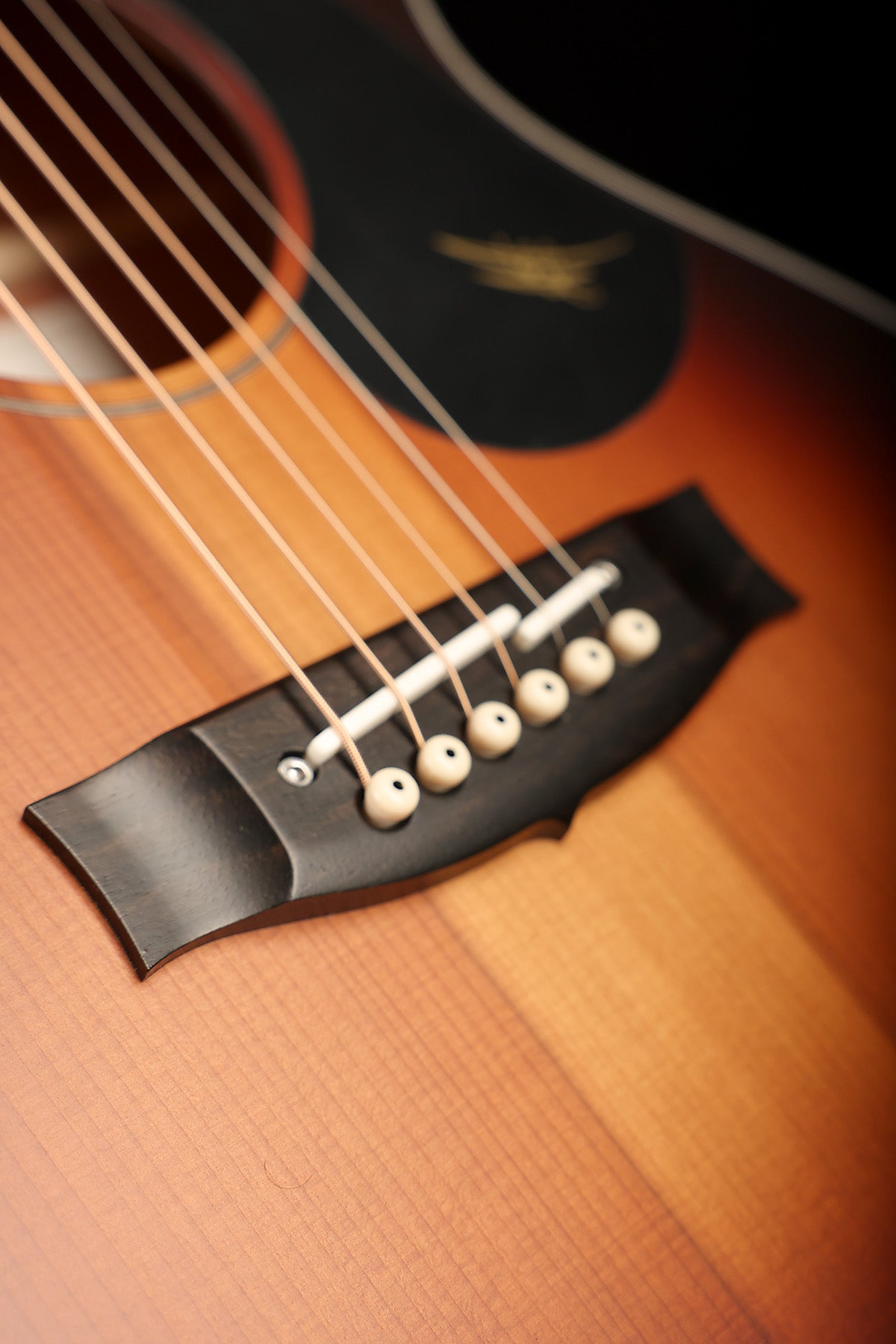 Maton Redwood Series RM-6 Custom Mini Maton 'Tobacco Sunburst' Acoustic Electric Guitar