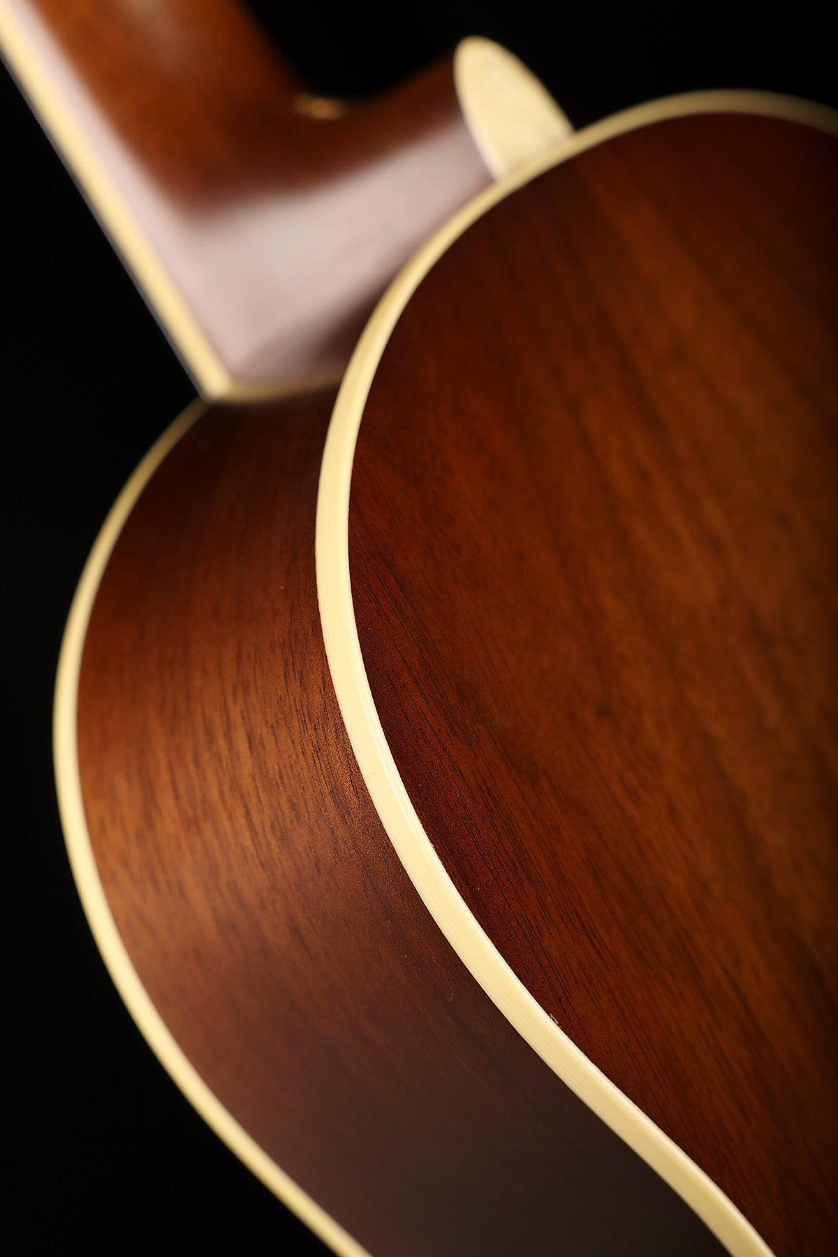 National Estralita Deluxe Resonator Preowned 2011