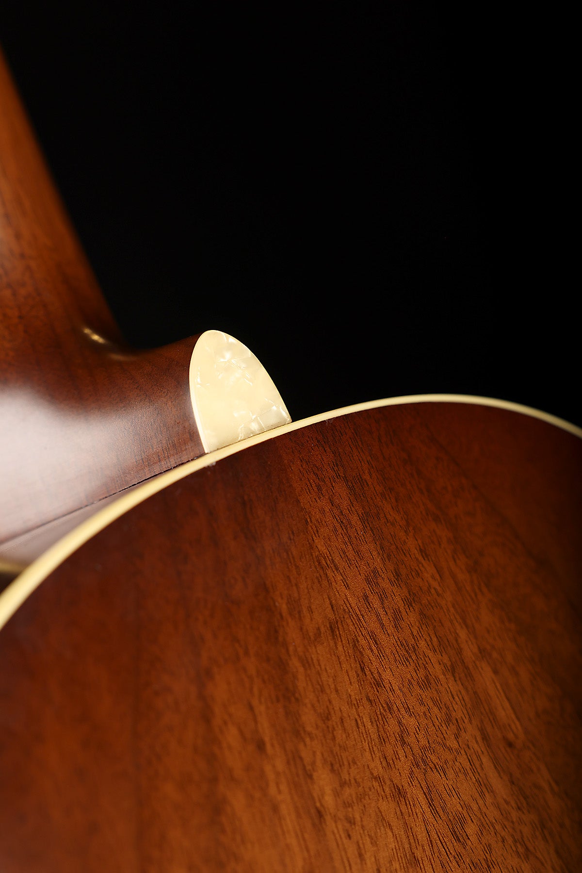 National Estralita Deluxe Resonator Preowned 2011