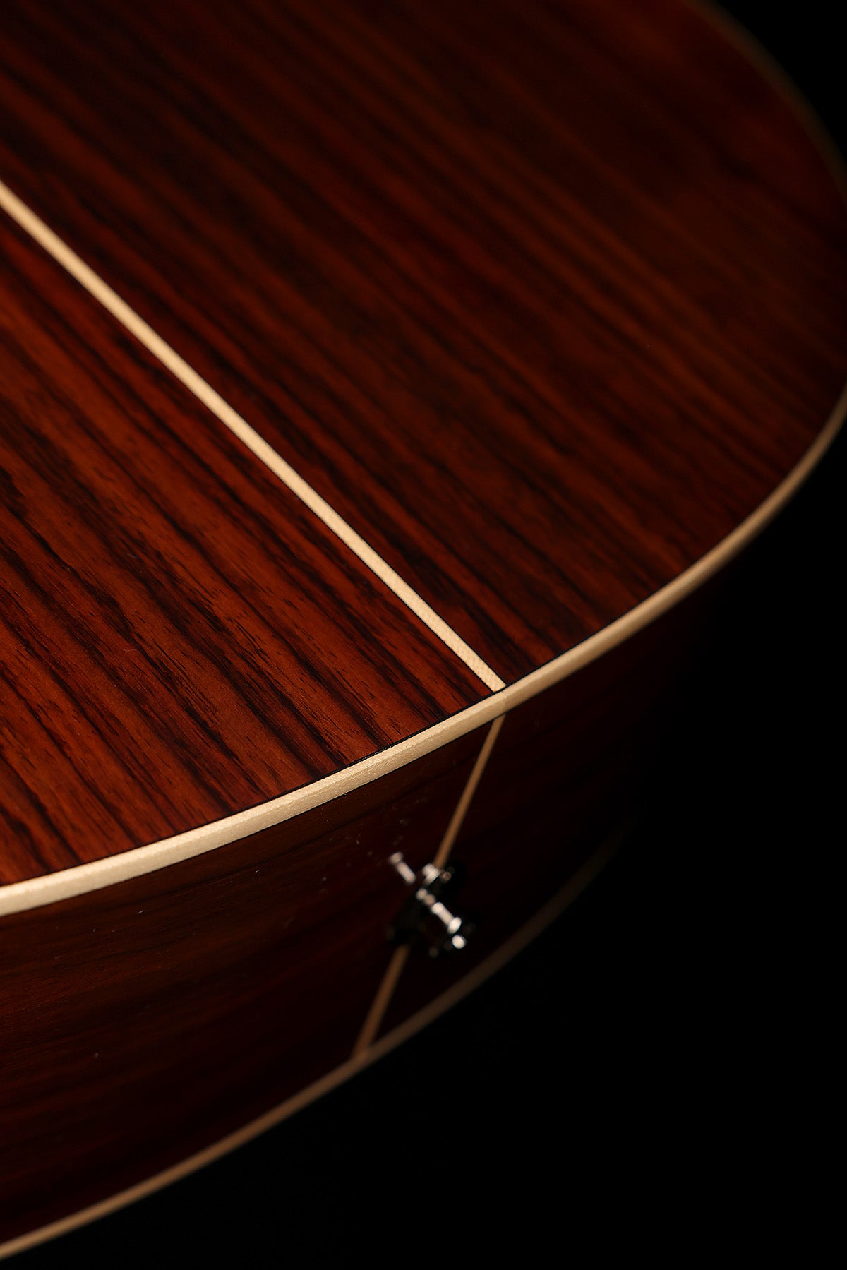 Yamaha LL16-12 ARE 'Natural' Jumbo 12-String Acoustic Electric Guitar