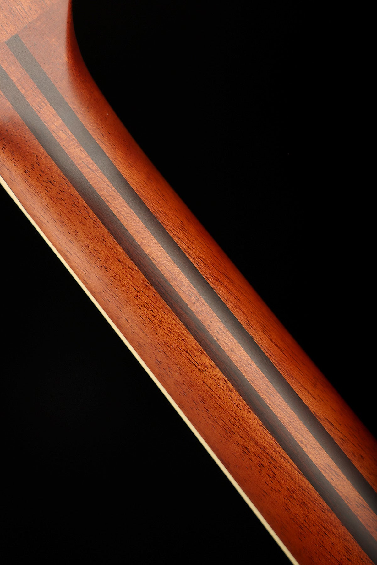 Yamaha LL16-12 ARE 'Natural' Jumbo 12-String Acoustic Electric Guitar
