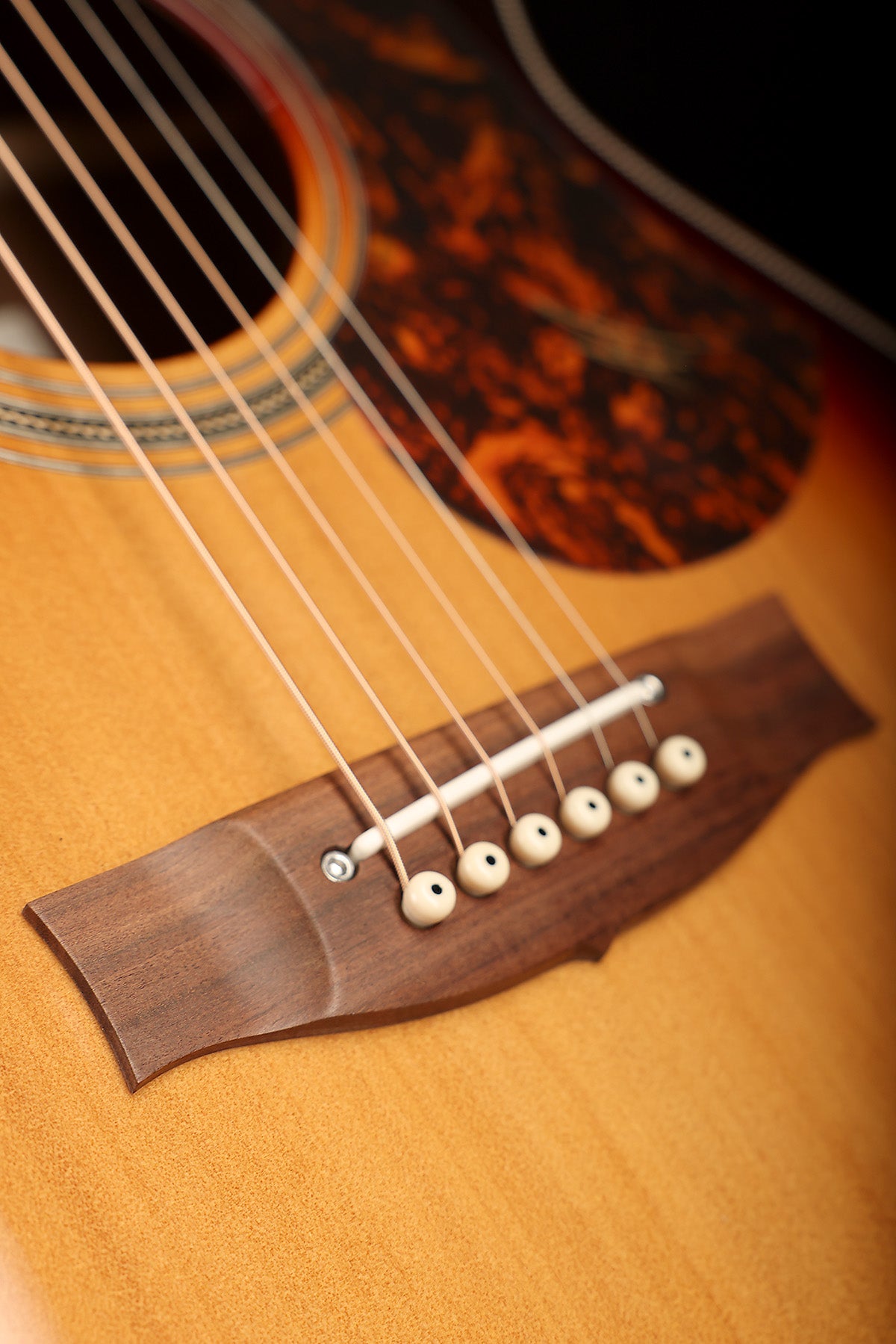 Maton EA808 'Australian' Custom 'Tobacco Sunburst' Acoustic Electric Guitar