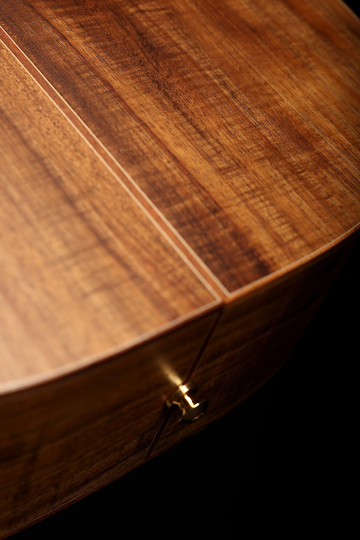 Maton EA808 'Australian' Custom 'Tobacco Sunburst' Acoustic Electric Guitar