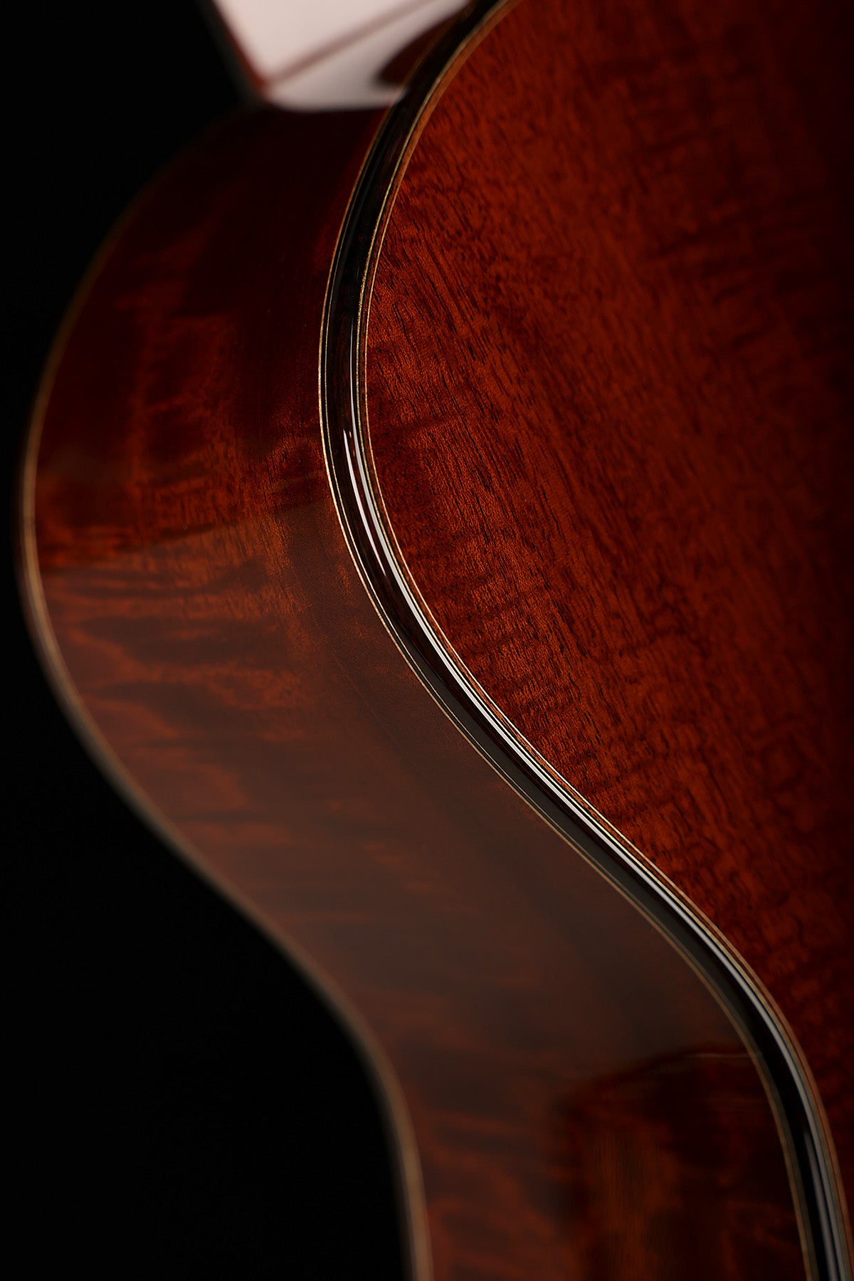 Michael Bashkin 00 12-Fret 'Lucky Strike Redwood / Honduran Mahogany' Preowned 2011