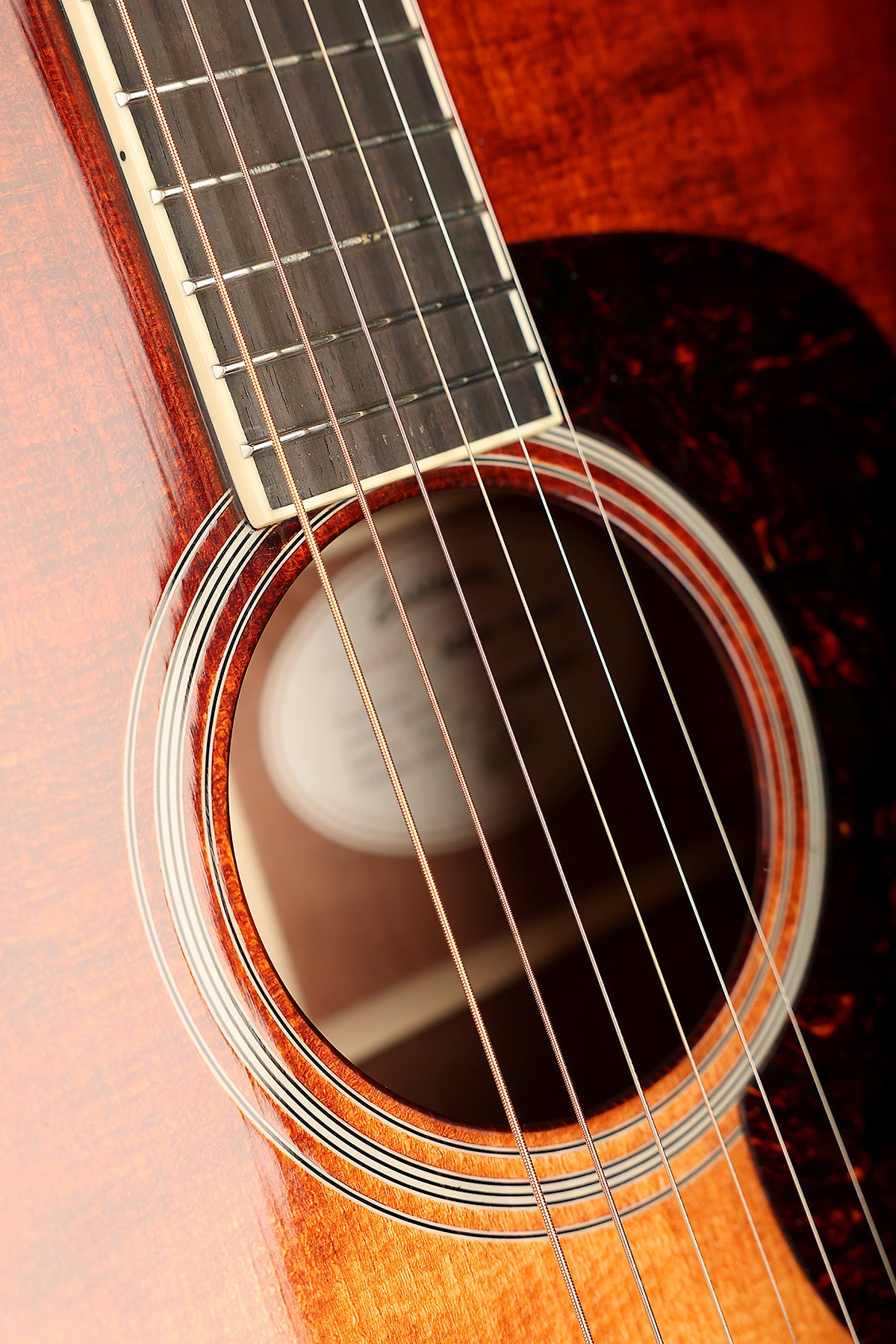 Eastman AC330E-CLA 'Classic Finish' Acoustic Electric Guitar