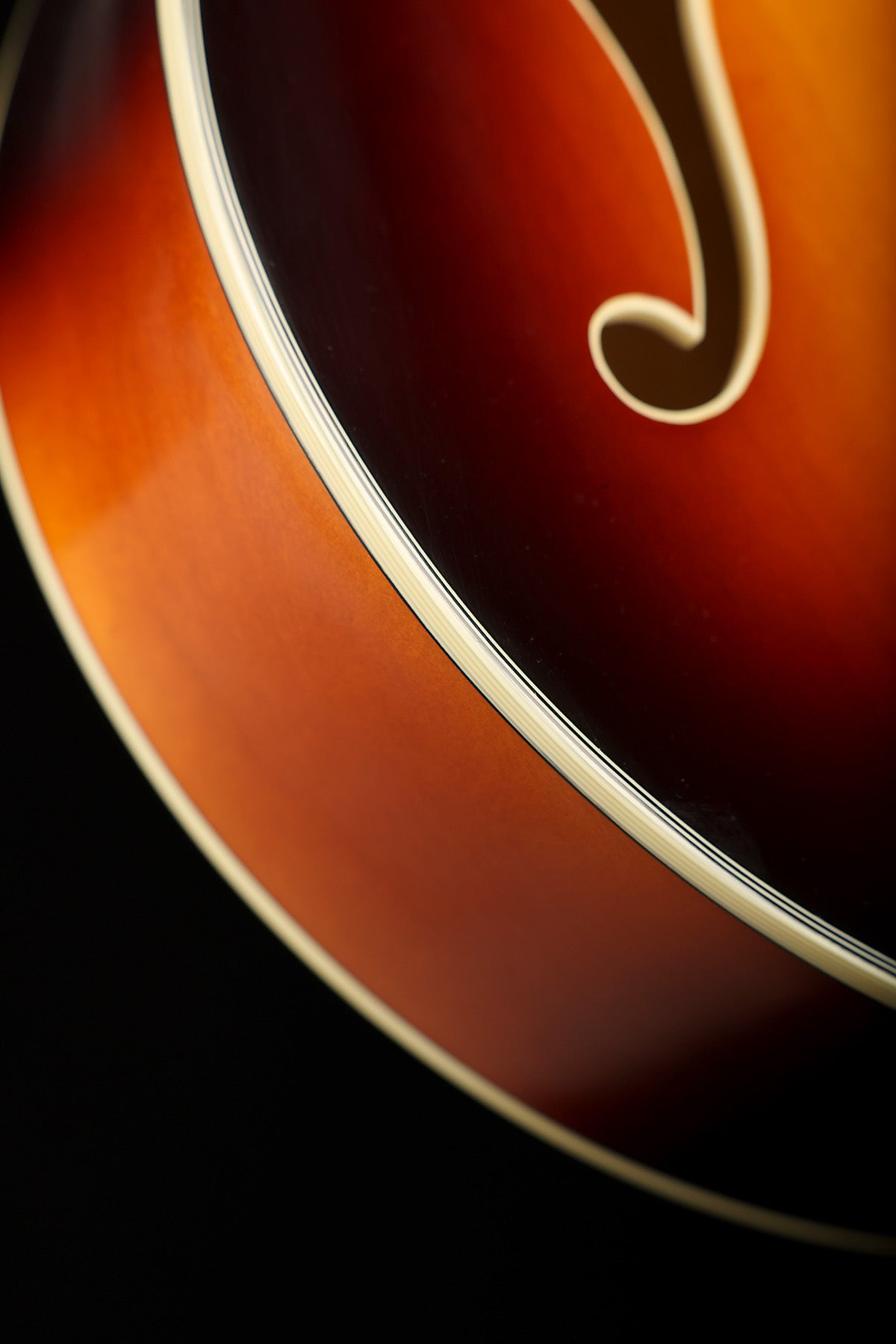 Eastman AR405 'Sunburst' Archtop Electric Guitar