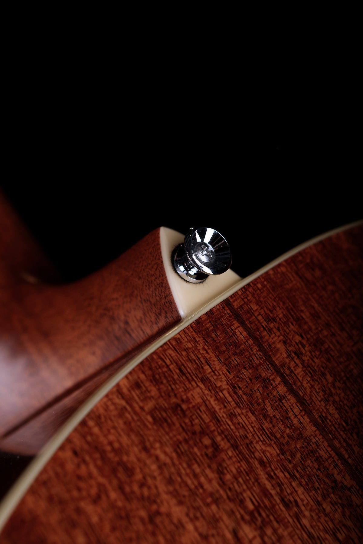 Alvarez Laureate LT60E 000 12-Fret &#39;Natural&#39; Acoustic Electric Guitar - Acoustic Centre Music Store, Melbourne Australia