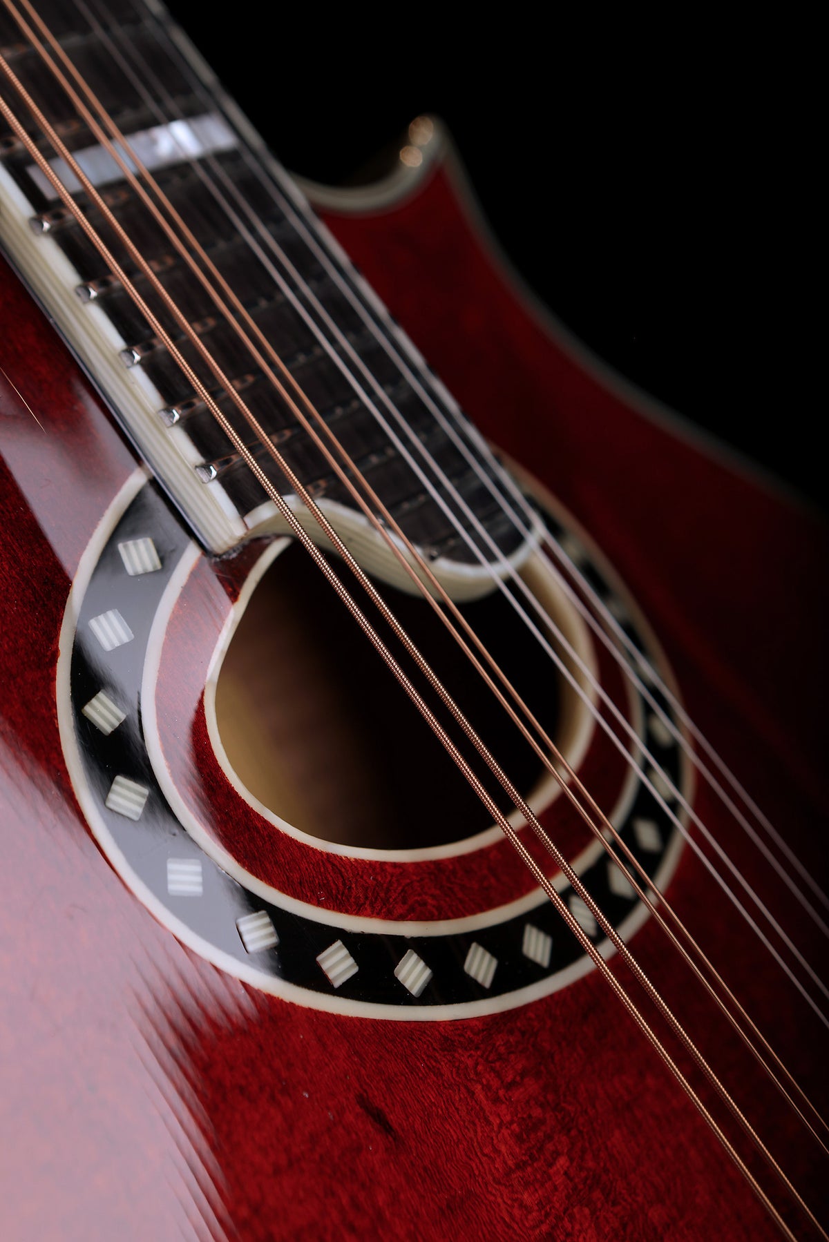 Eastman MD614 F-Style Oval Soundhole Mandolin - Acoustic Centre Music Store, Melbourne Australia