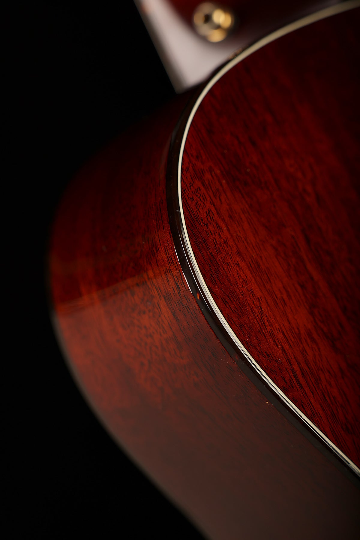 Santa Cruz OM Grand 'Sitka Spruce / Mahogany' Preowned 2012