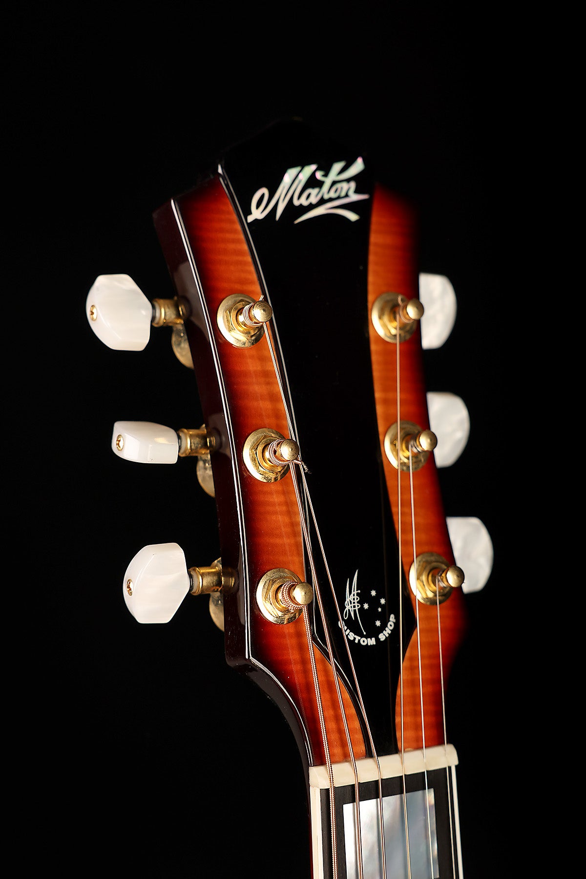 Maton Custom Shop Dreadnought 'Bunya Pine / Victorian Blackwood Triburst' Preowned 2016