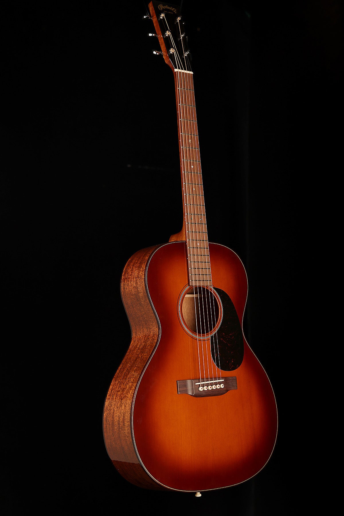 Martin Custom Shop 00SS 'Adirondack / Figured Mahogany' Slope Shoulder Acoustic Guitar