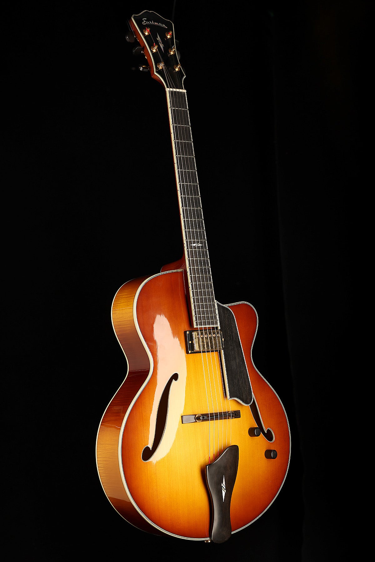 Eastman AR805CE 'Honeyburst' Preowned 2024
