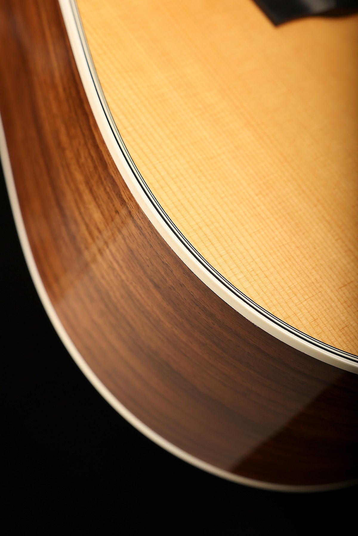 Martin D-28 Preowned 2014