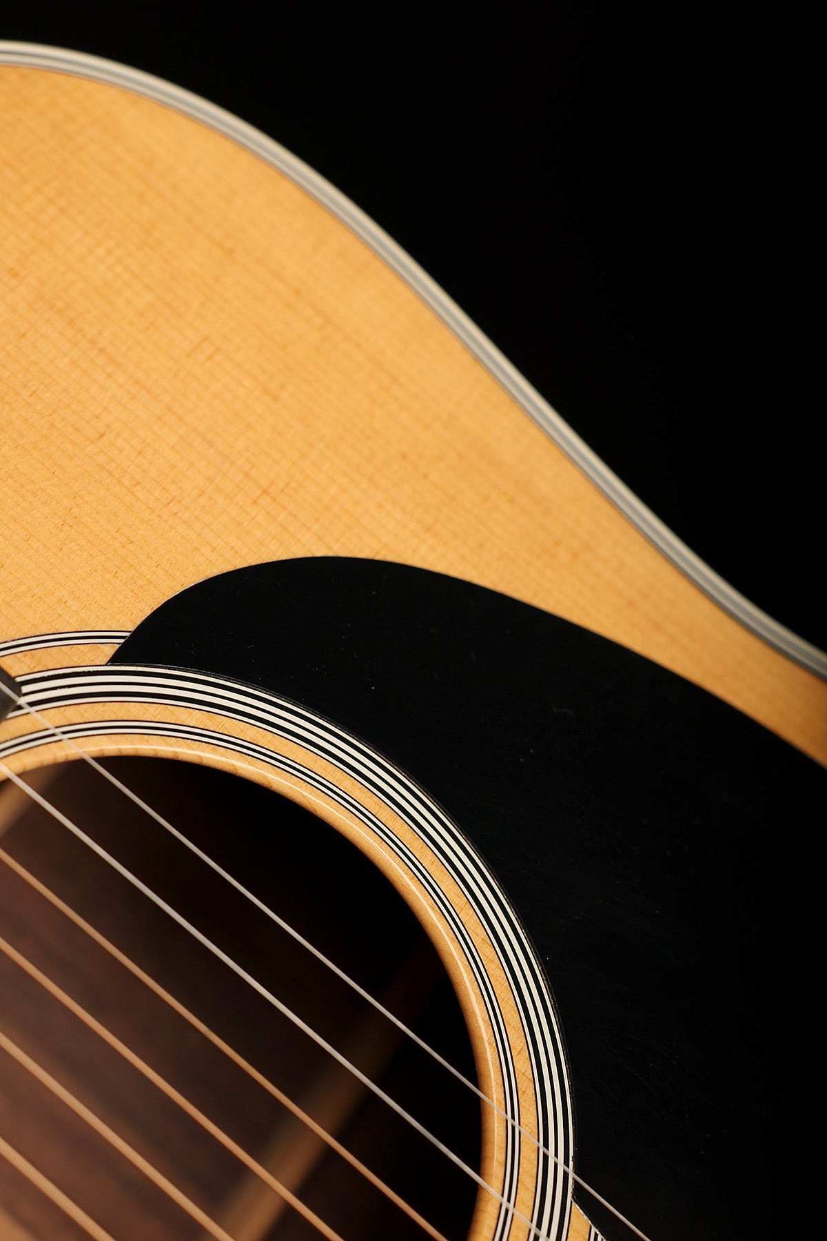 Martin D-28 Preowned 2014