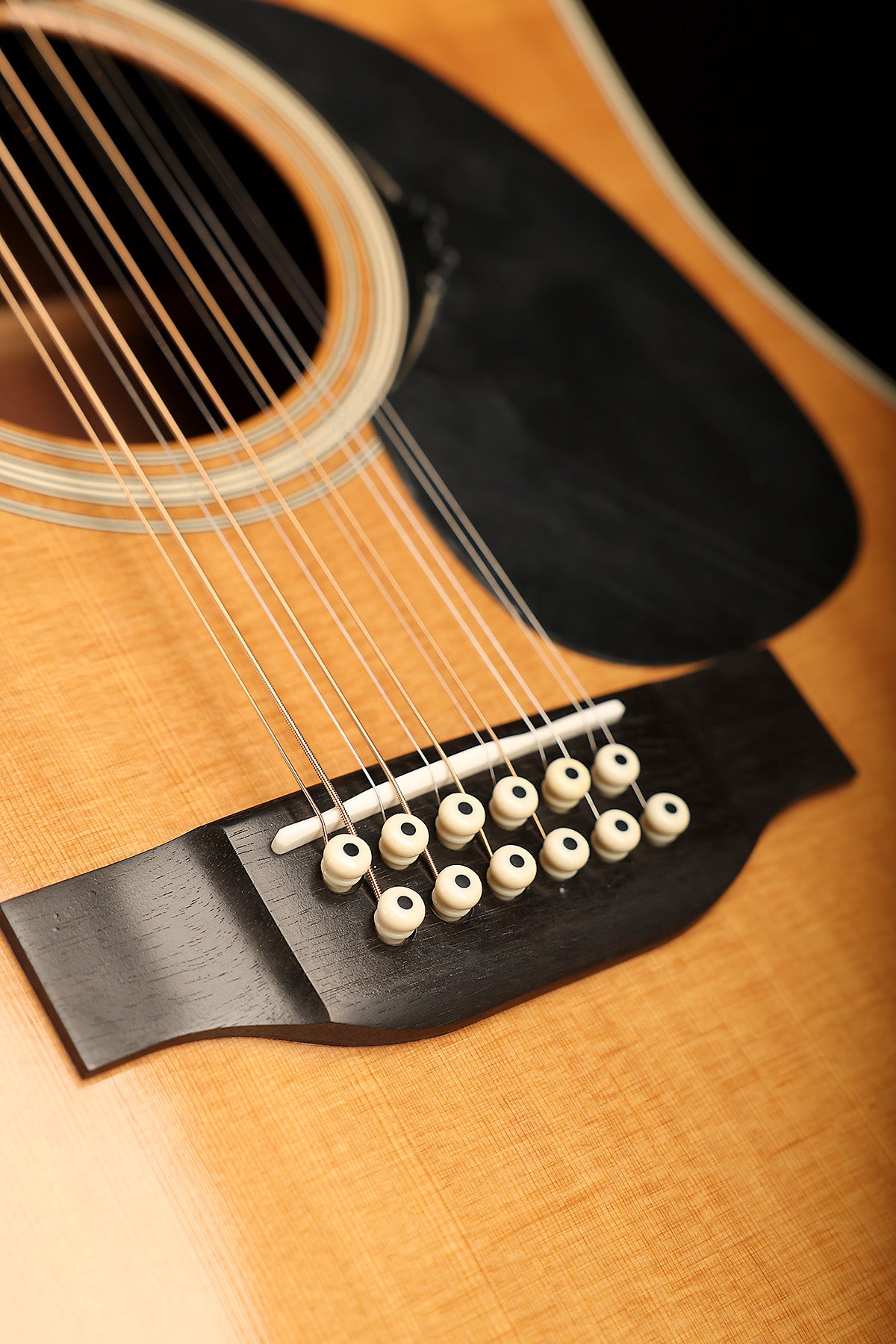 Martin D12-28 Preowned 2004