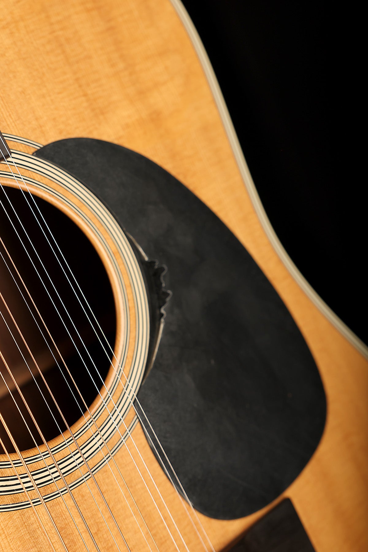 Martin D12-28 Preowned 2004