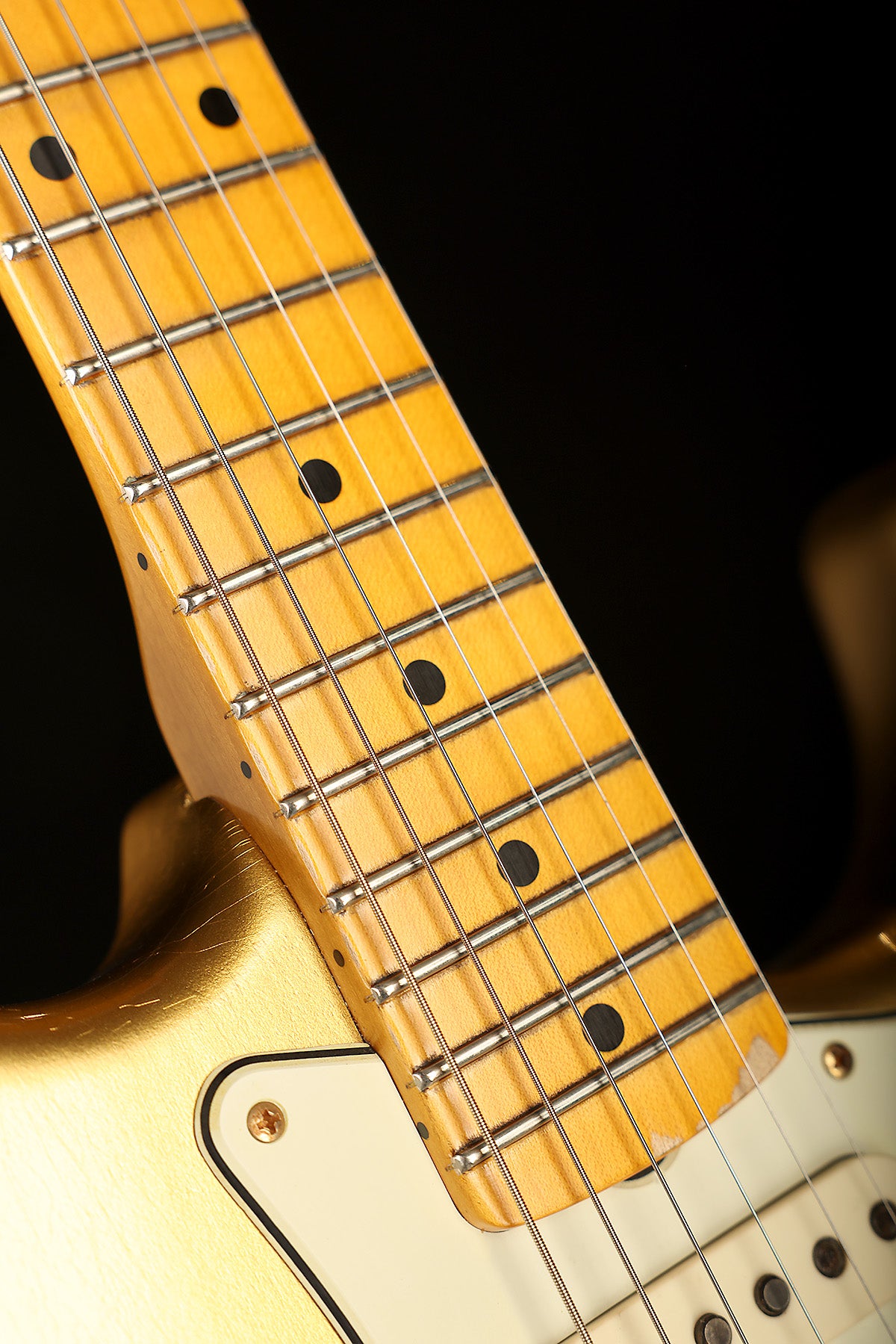 Fender Custom Shop Limited 1962 Stratocaster Journeyman Relic 'Aztec Gold' Preowned 2021