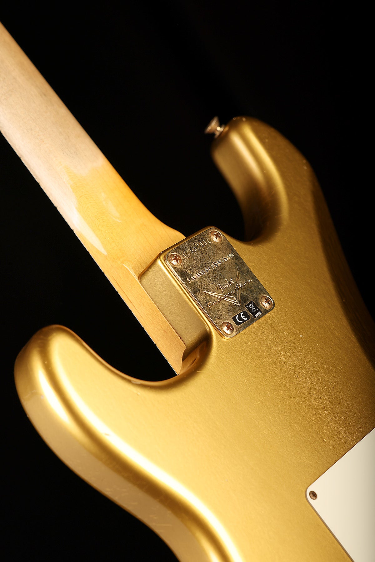 Fender Custom Shop Limited 1962 Stratocaster Journeyman Relic 'Aztec Gold' Preowned 2021