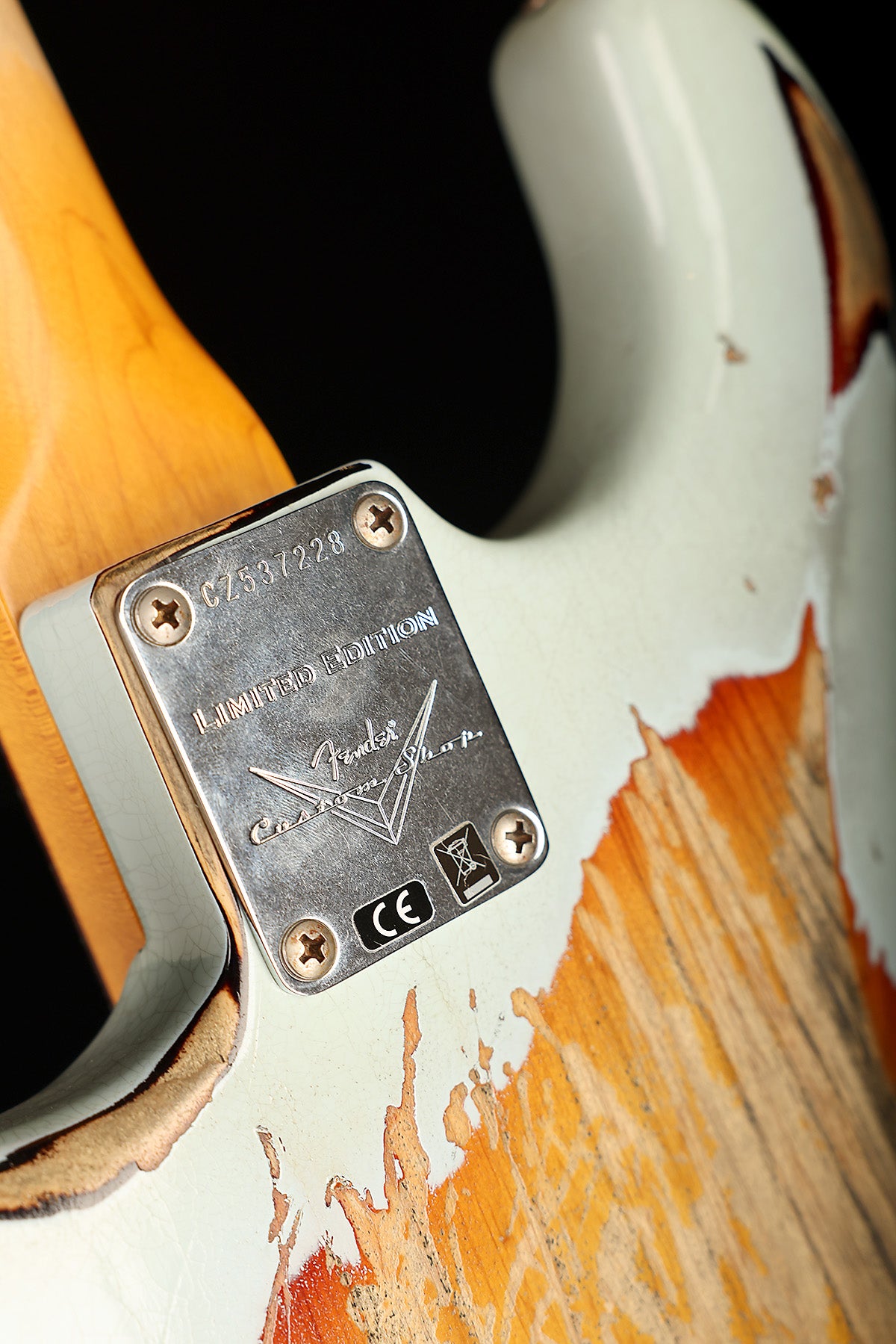 Fender Custom Shop 2018 NAMM Limited 1962 Stratocaster Heavy Relic 'Sonic Blue over 3-Colour Sunburst' Preowned 2018