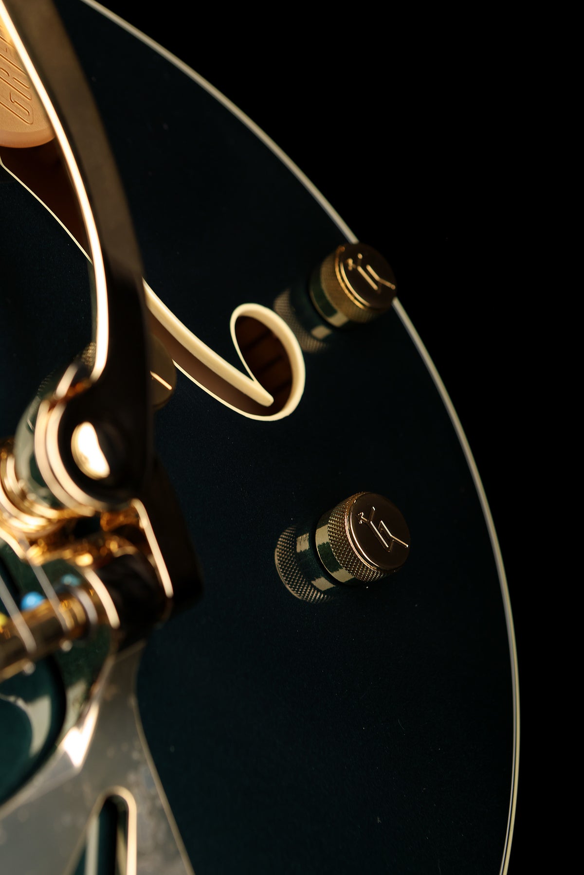 Gretsch Synchromatic Nashville Hollow Body Single-Cut with Bigsby &#39;Cadillac Green&#39; Electric Guitar - Acoustic Centre Music Store, Melbourne Australia