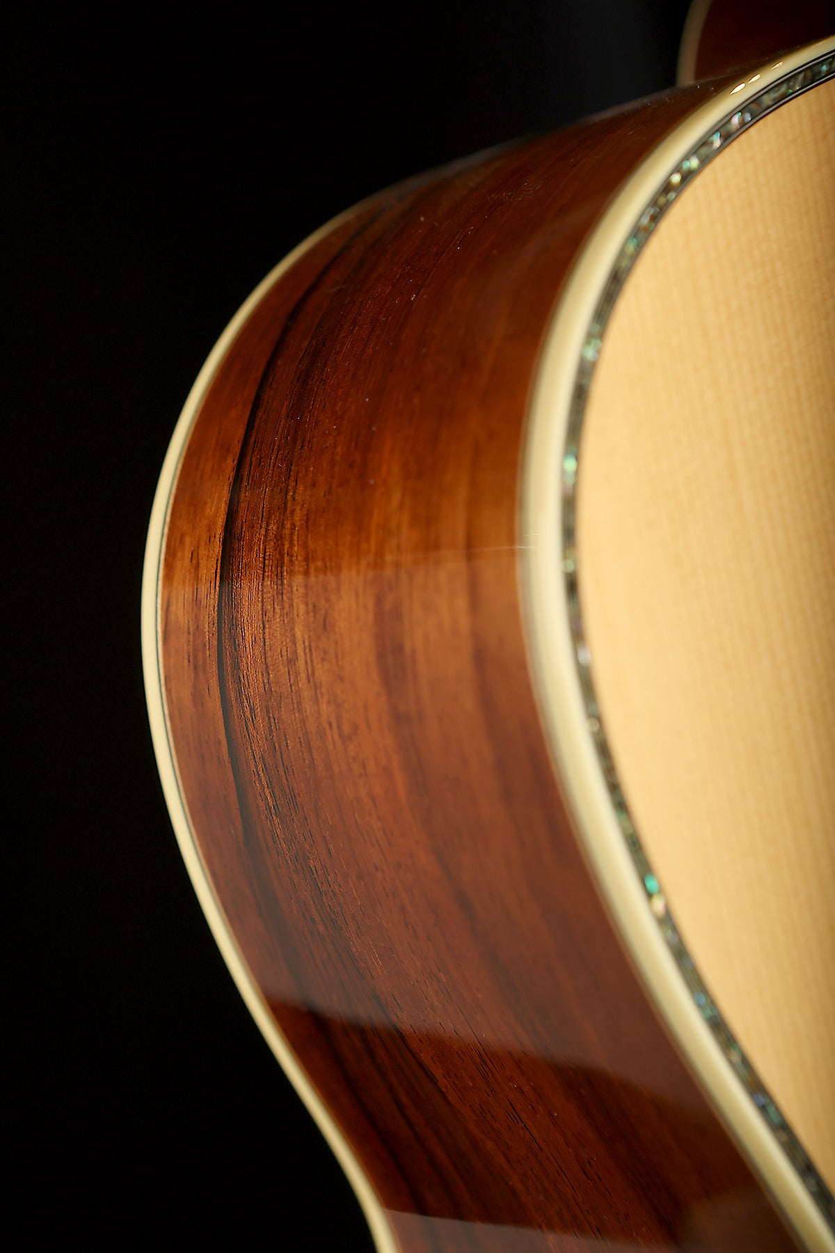 Bourgeois OM Custom &#39;Adirondack / Madagascar Rosewood&#39; Preowned 2013 - Acoustic Centre Music Store, Melbourne Australia