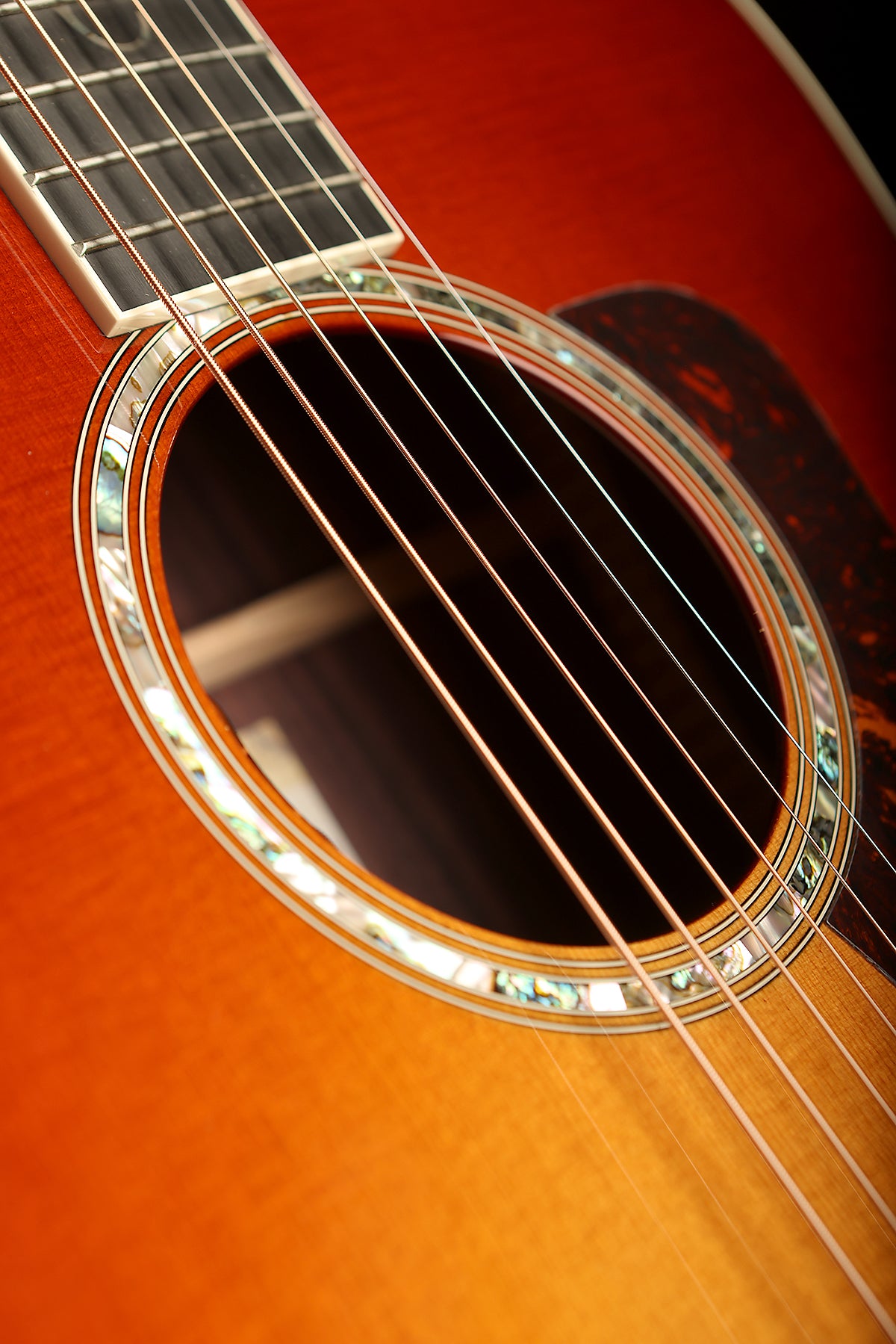 Taylor Legacy 810e Special Edition &#39;Heritage Burst&#39; Acoustic Electric Guitar