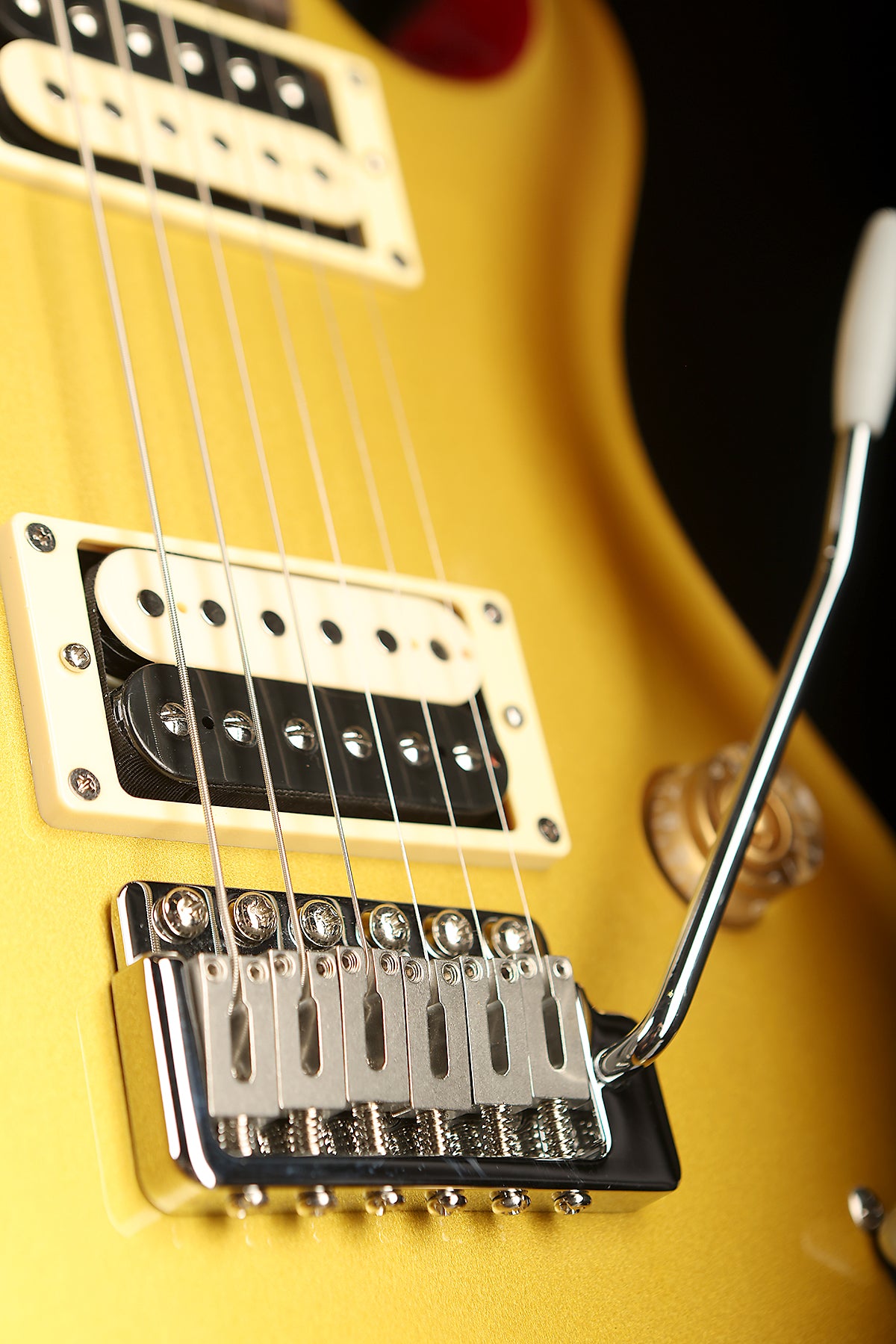 Sire Q7 &#39;Metallic Gold&#39; Larry Carlton Signature Electric Guitar