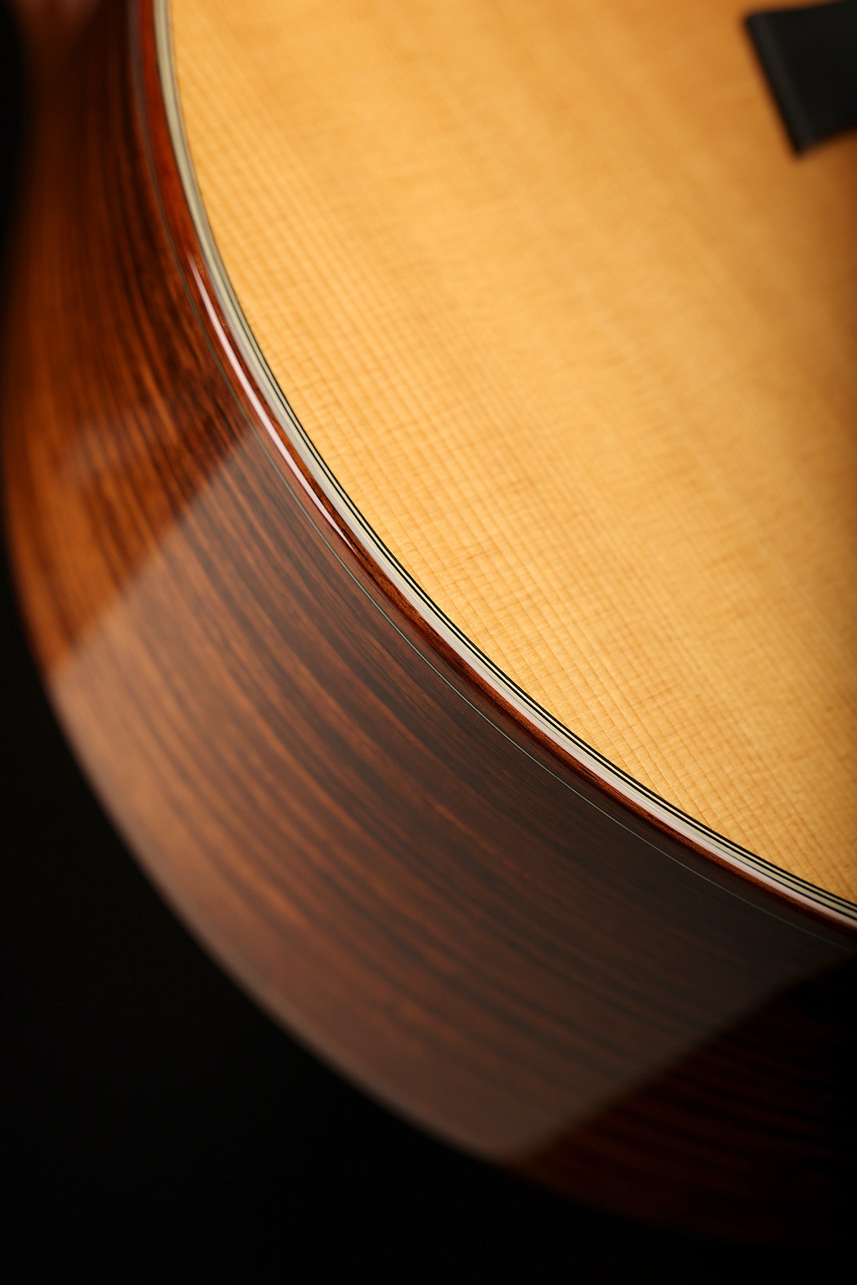 Taylor Baritone-6 Grand Symphony 'Spruce / Rosewood' Preowned 2011