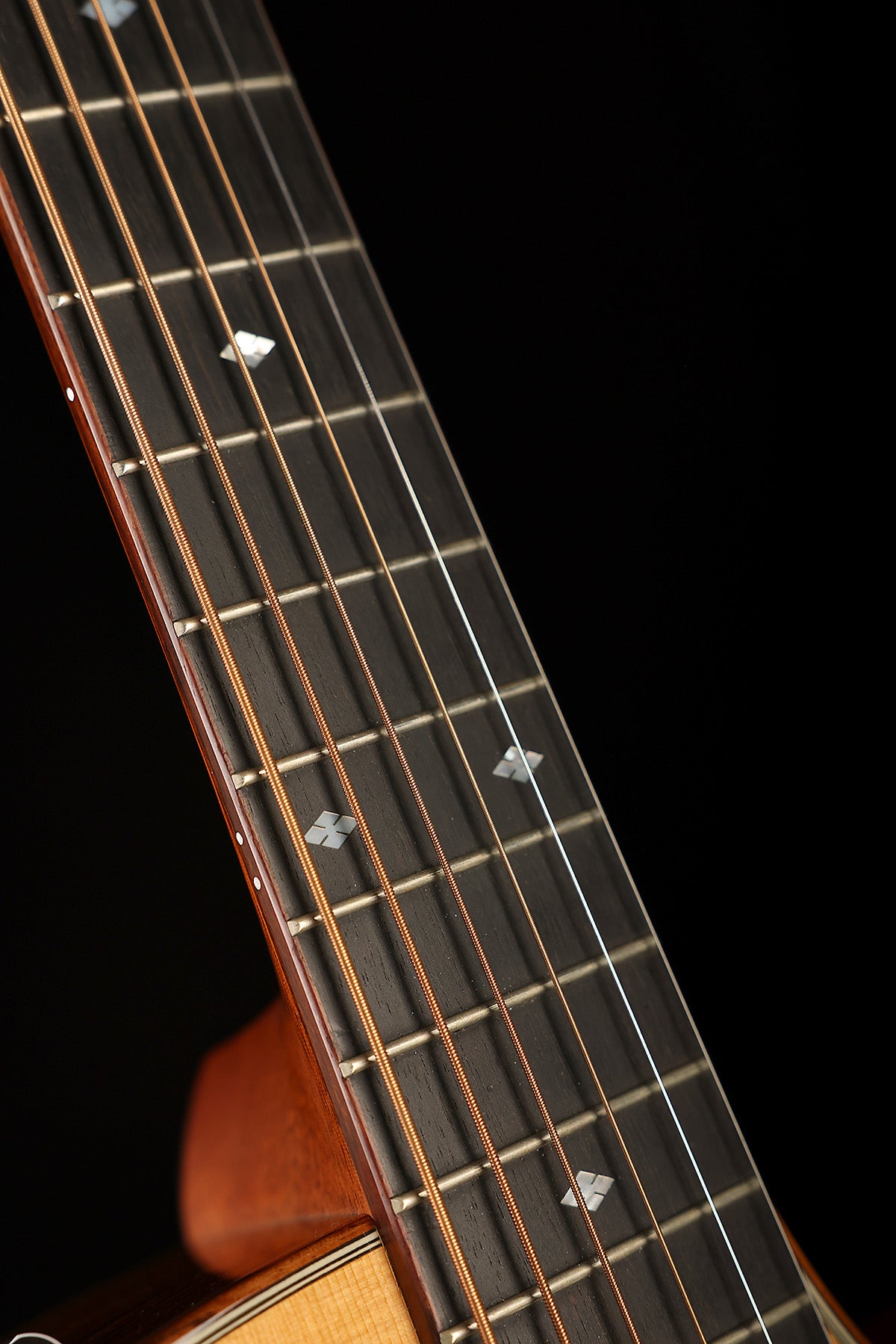 Taylor Baritone-6 Grand Symphony 'Spruce / Rosewood' Preowned 2011
