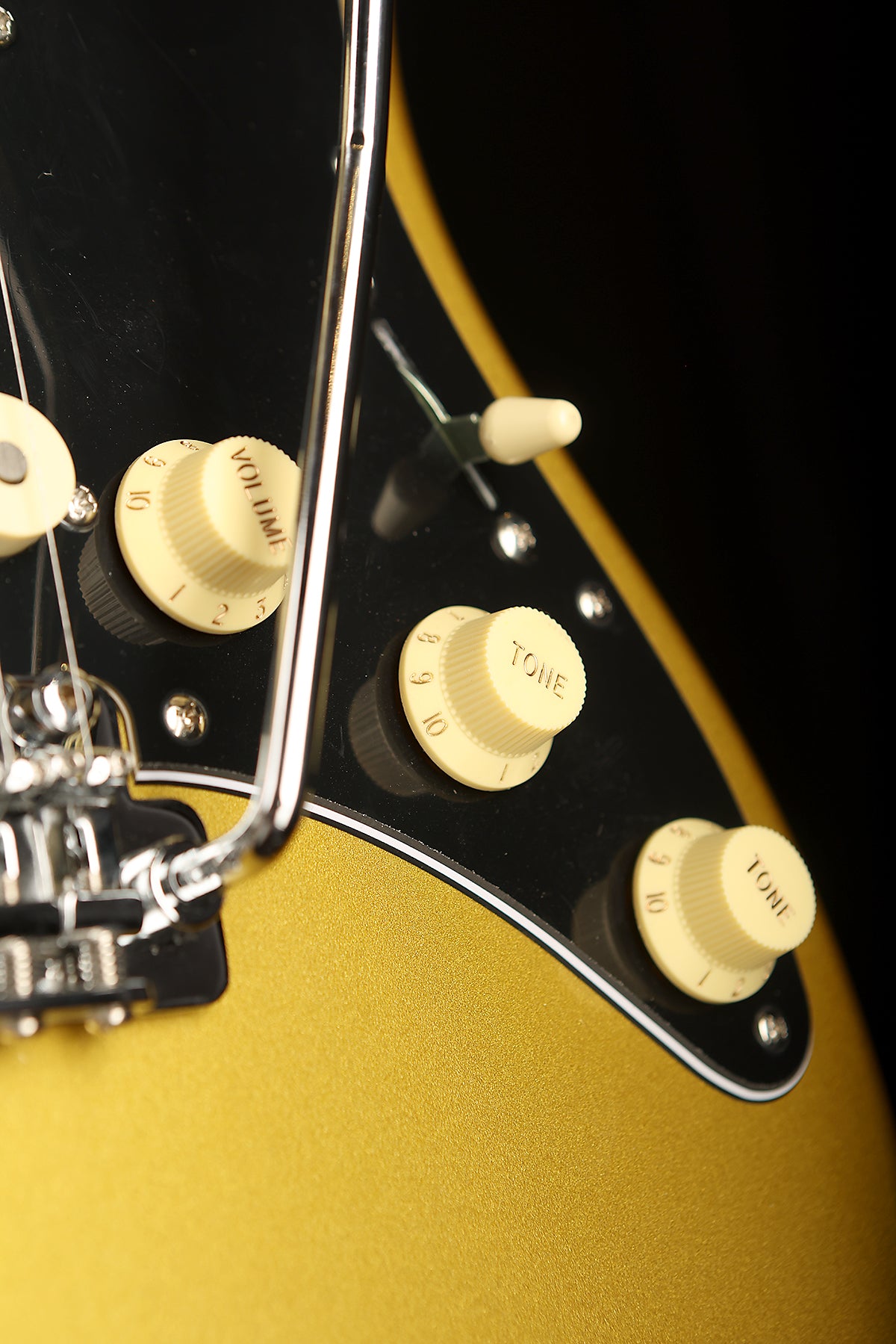 Sire S7 SSS New Gen &#39;Metallic Gold&#39; Larry Carlton Signature Electric Guitar