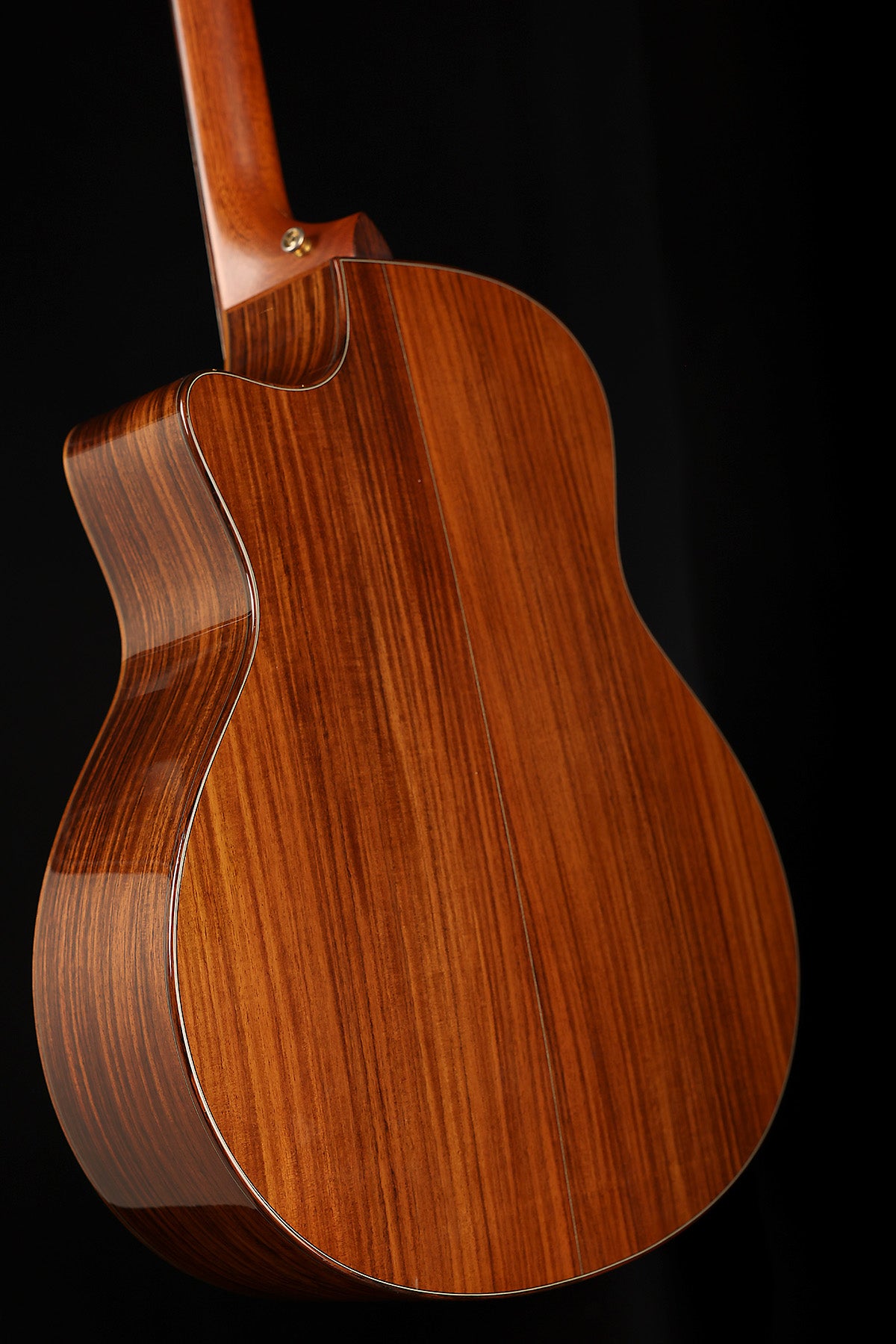 Taylor Baritone-6 Grand Symphony 'Spruce / Rosewood' Preowned 2011
