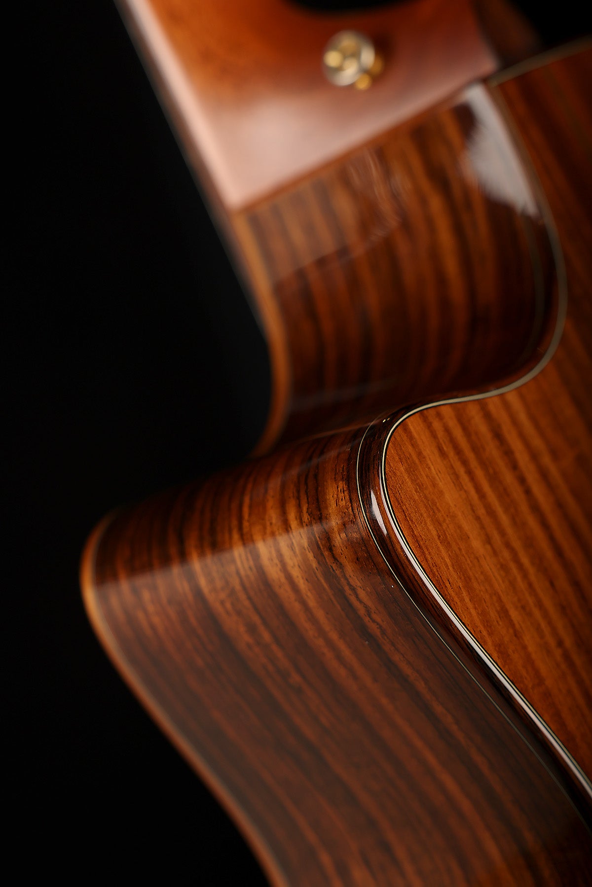 Taylor Baritone-6 Grand Symphony 'Spruce / Rosewood' Preowned 2011