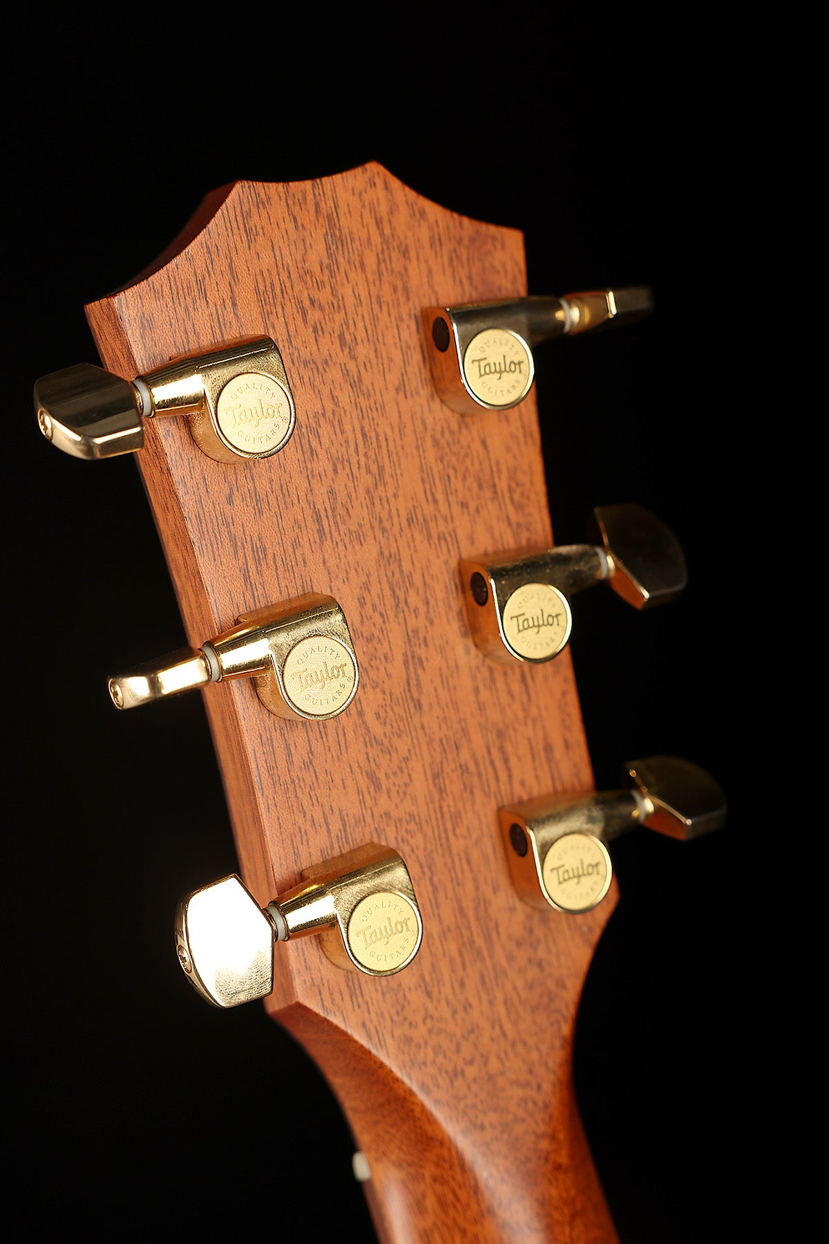 Taylor Baritone-6 Grand Symphony 'Spruce / Rosewood' Preowned 2011