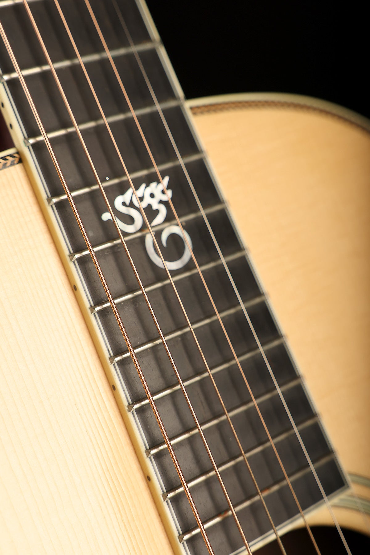 Santa Cruz OO Eric Skye Signature Preowned