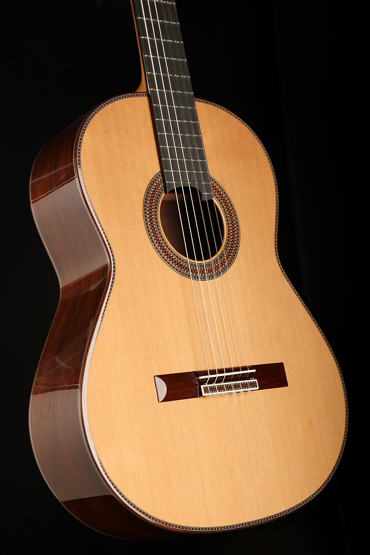 Altamira L'Orfeo Cedar / Madagascar Rosewood Classical Guitar