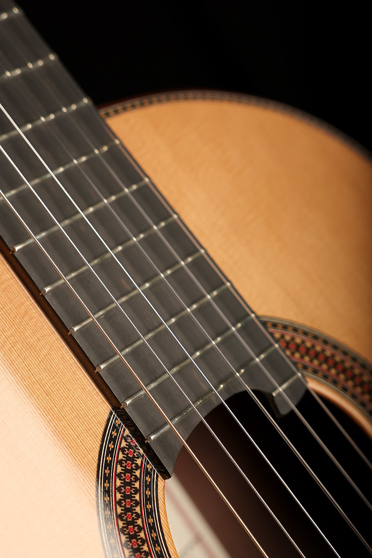 Altamira L'Orfeo Cedar / Madagascar Rosewood Classical Guitar
