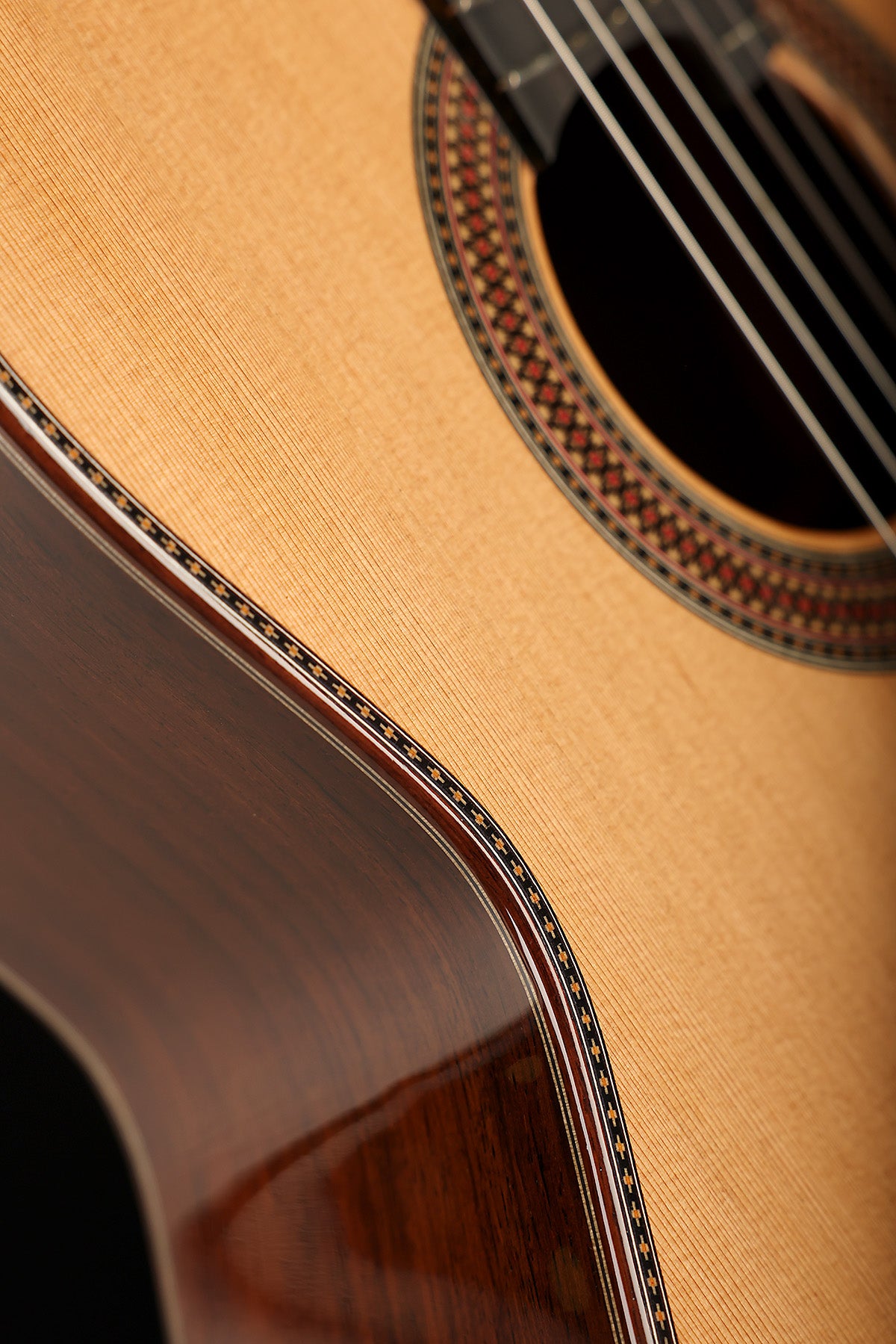 Altamira L'Orfeo Cedar / Madagascar Rosewood Classical Guitar