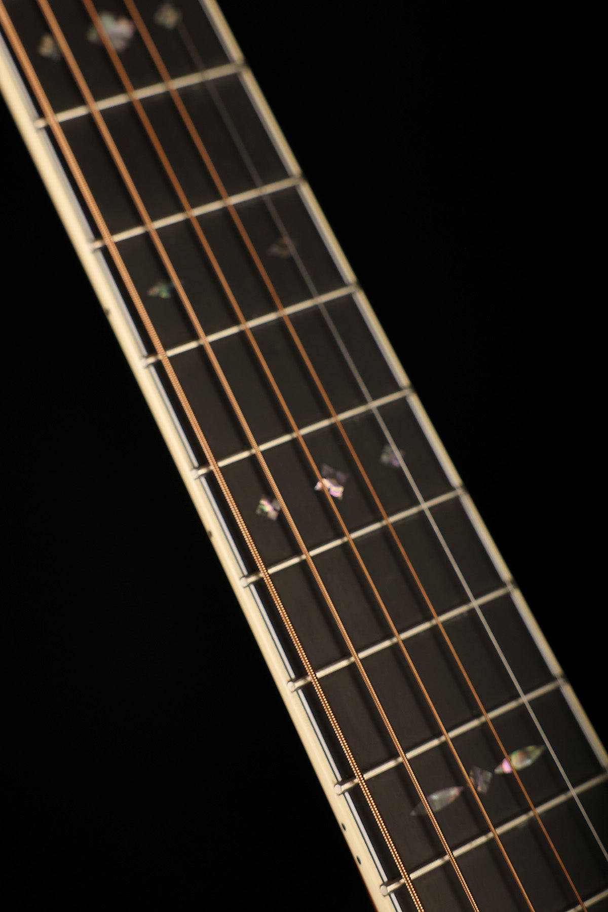 Martin OM-42 Acoustic Guitar: Standard Series