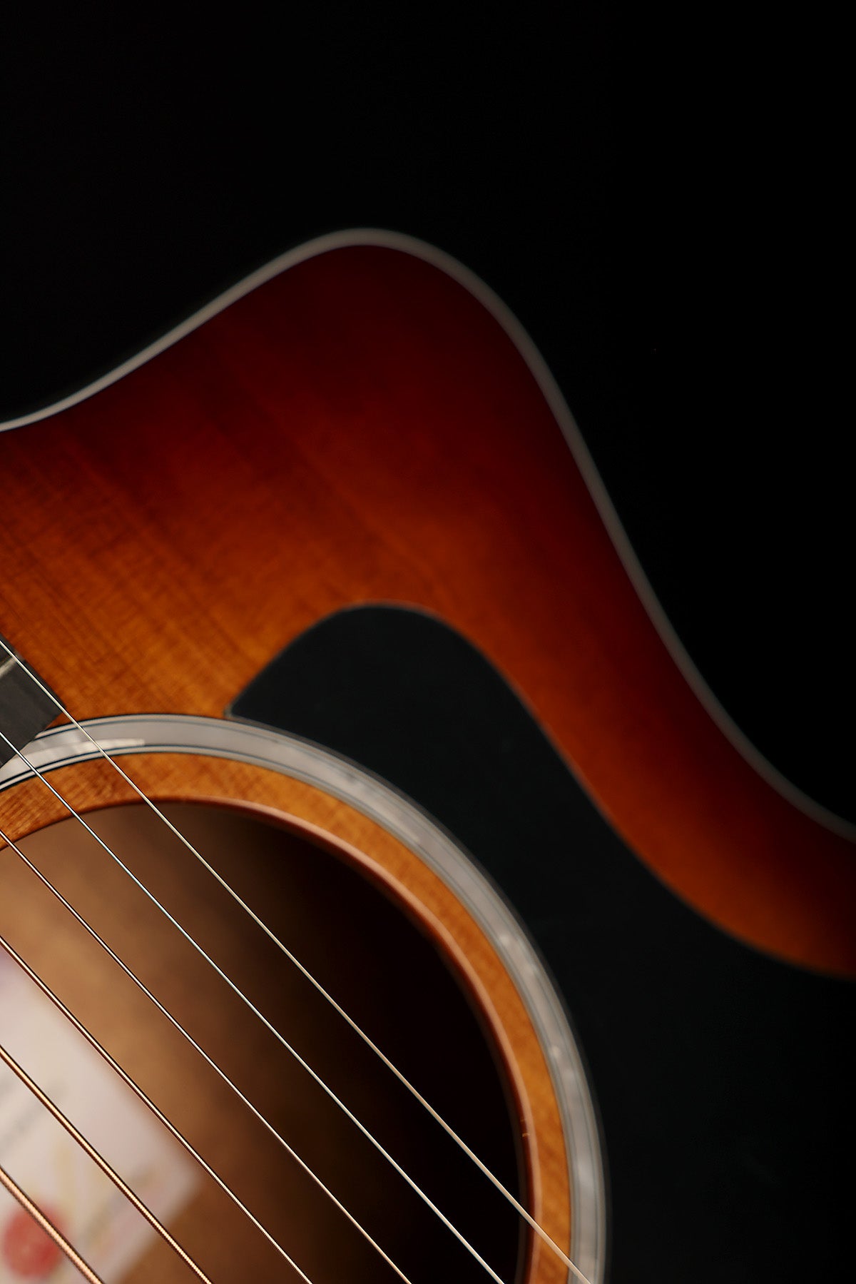 Taylor 214ce-K DLX 'Sunburst' Acoustic Electric Guitar